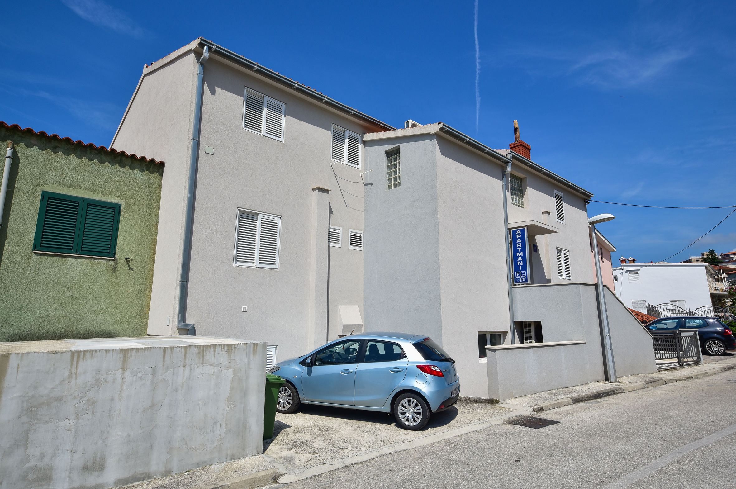 Apartments Bernarda 66331-A1