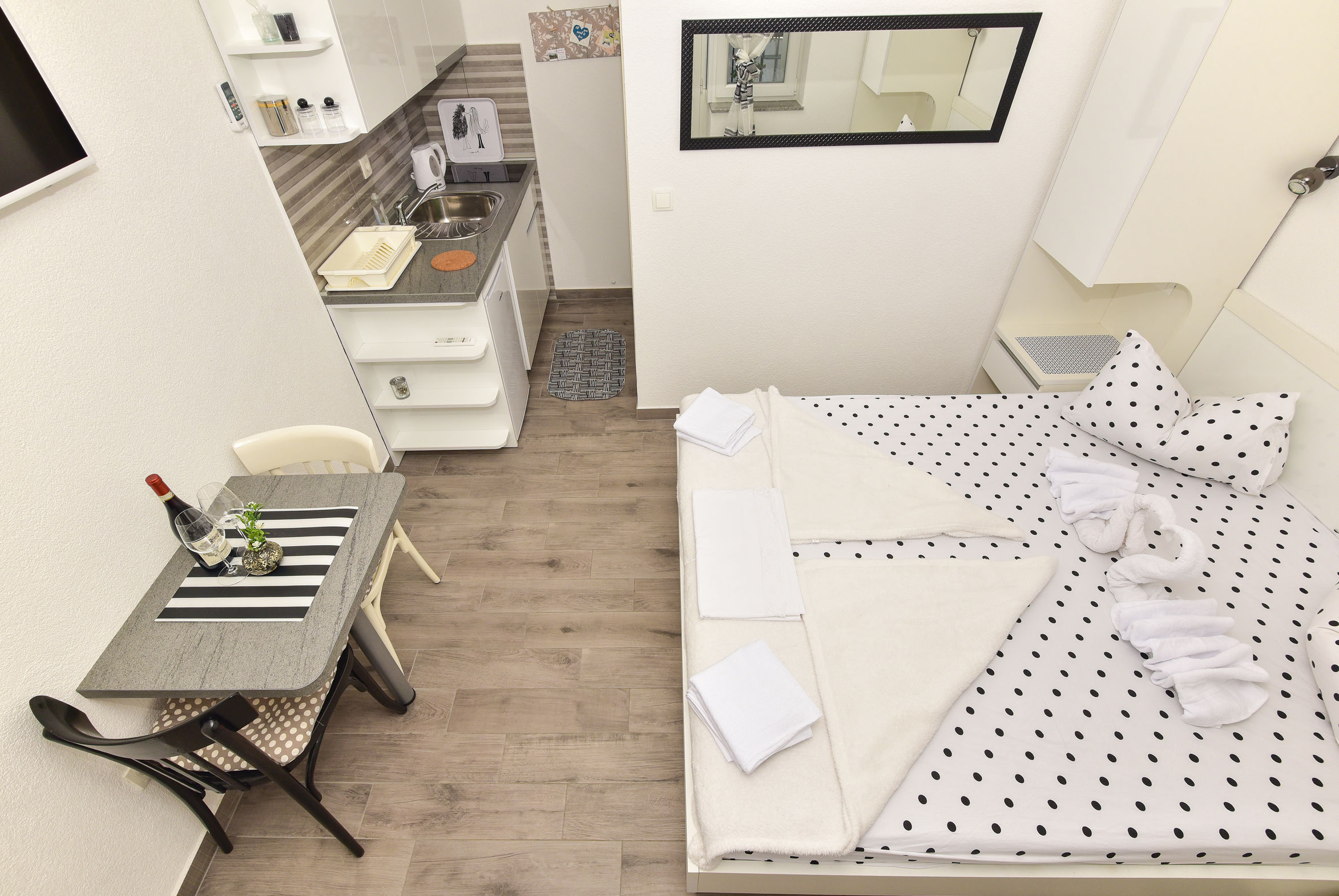 Apartments Bernarda 66331-A1