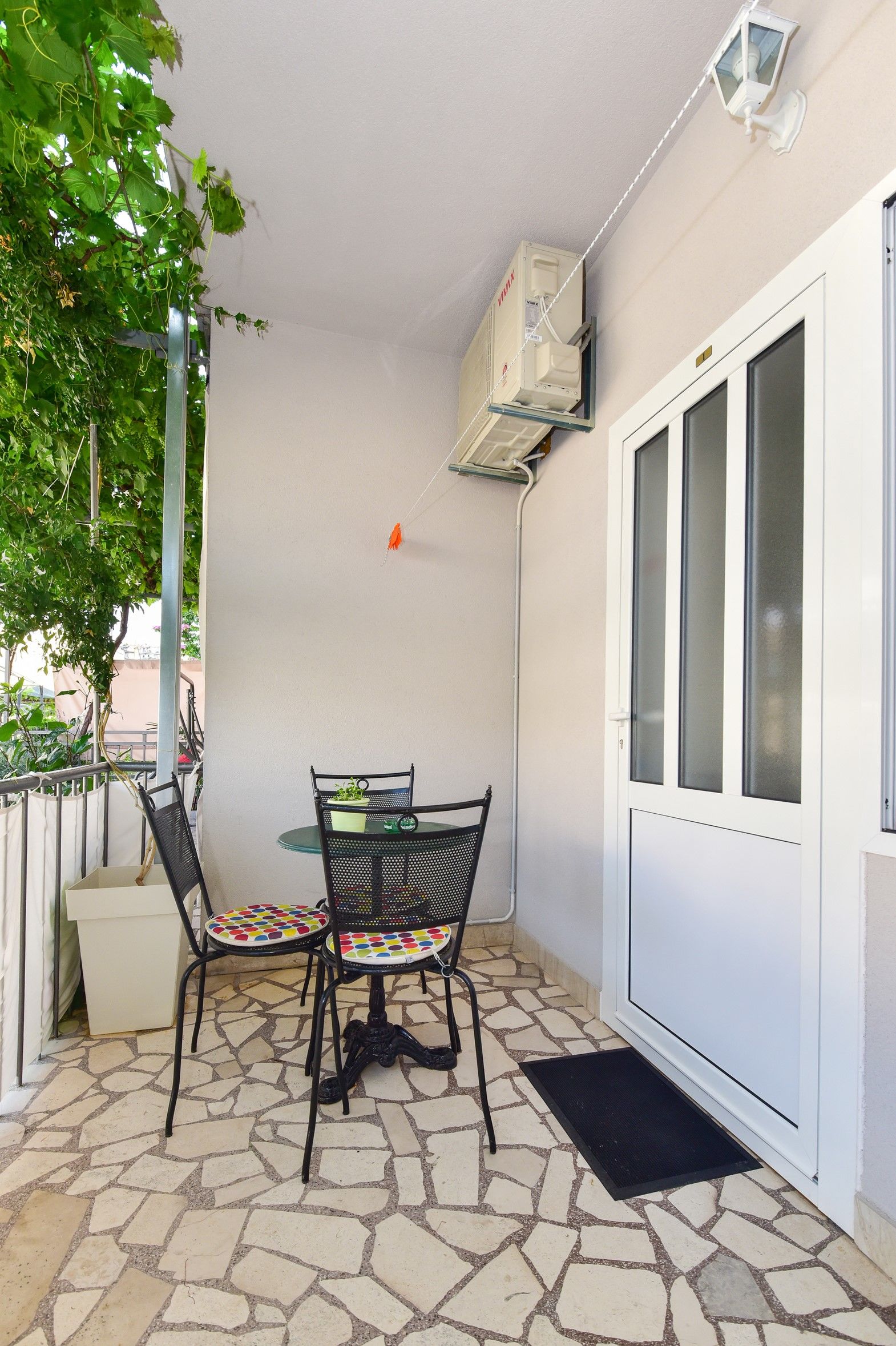 Apartments Bernarda 66331-A1