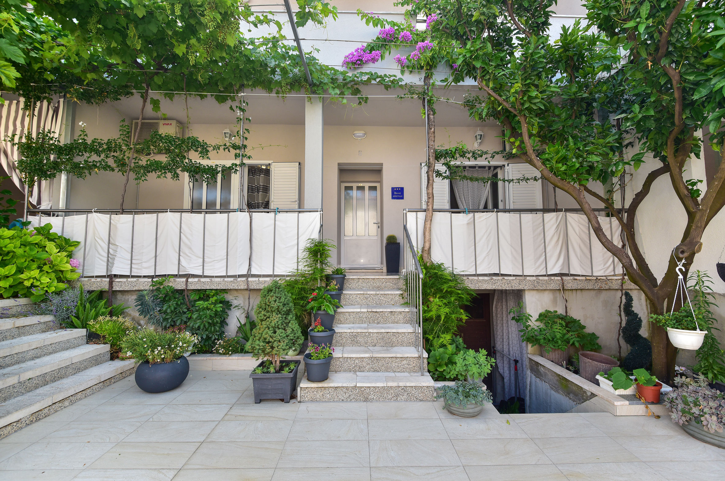 Apartments Bernarda 66331-A2