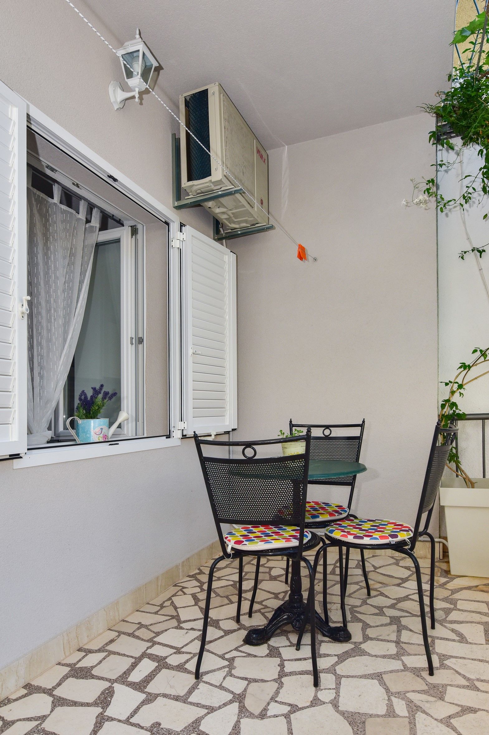 Apartments Bernarda 66331-A2