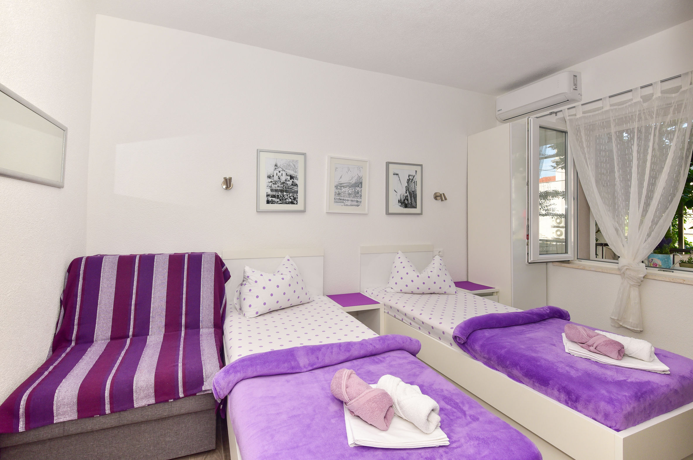 Apartments Bernarda 66331-A2