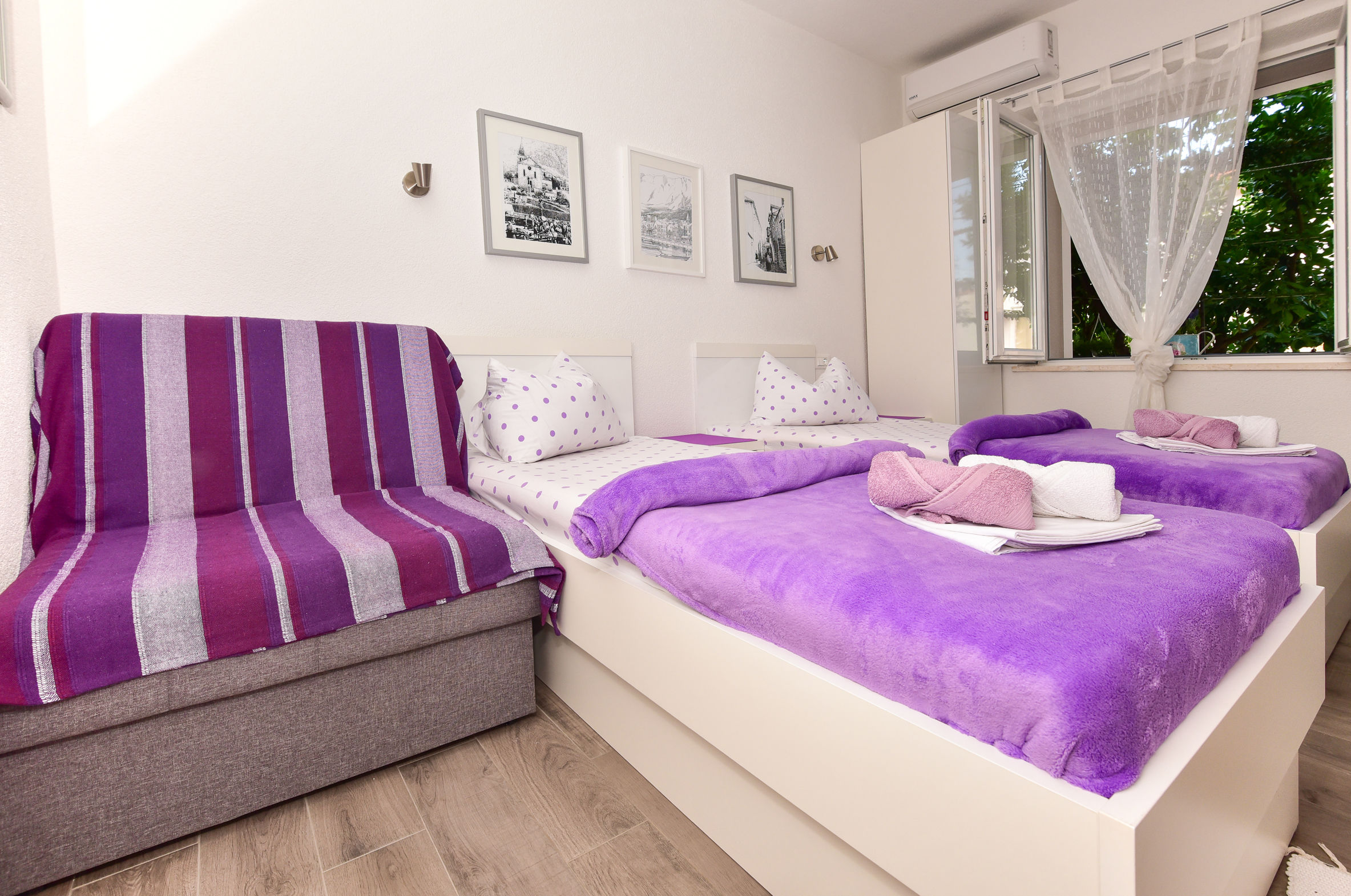 Apartments Bernarda 66331-A2