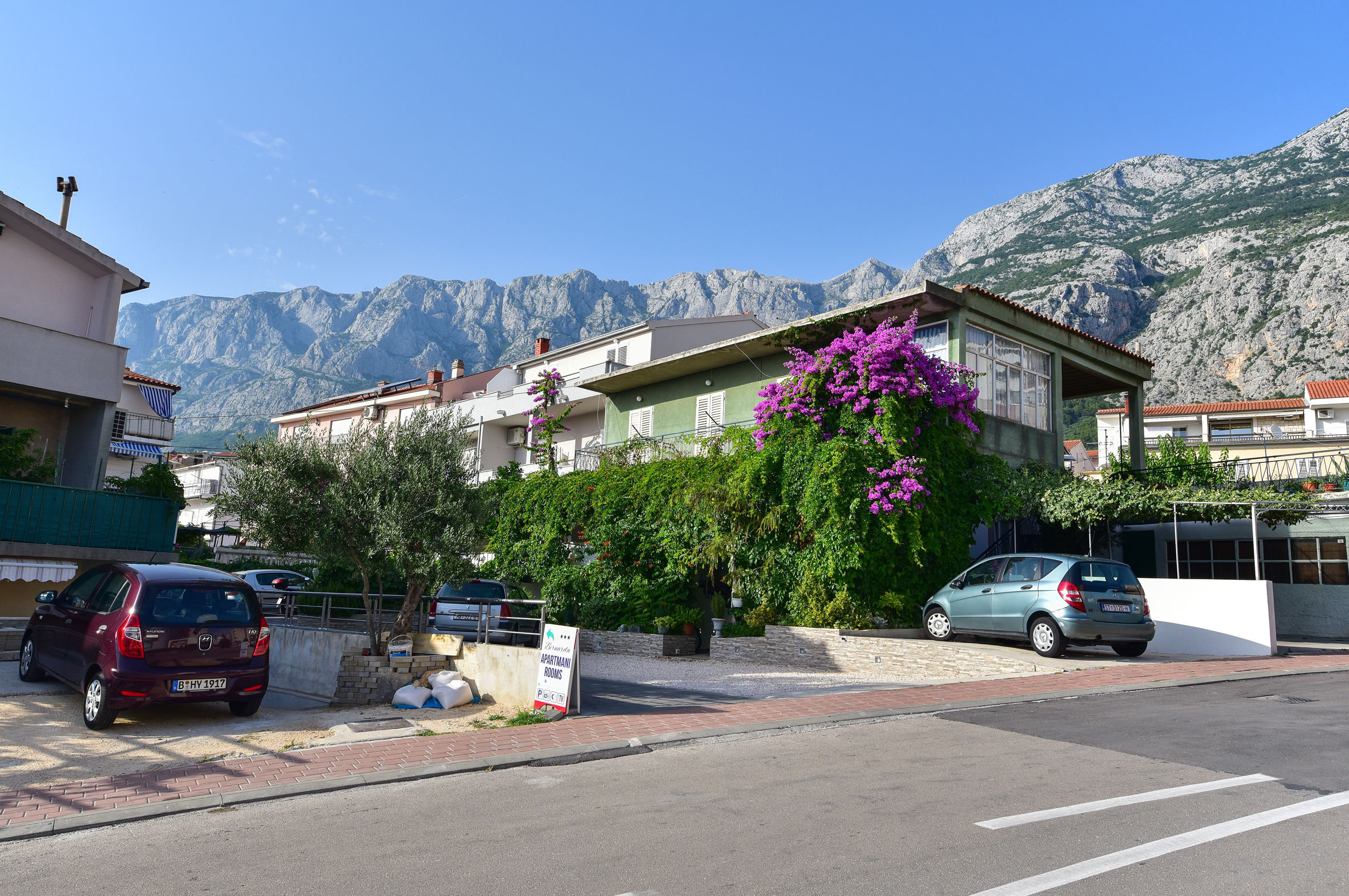 Apartments Bernarda 66331-A1