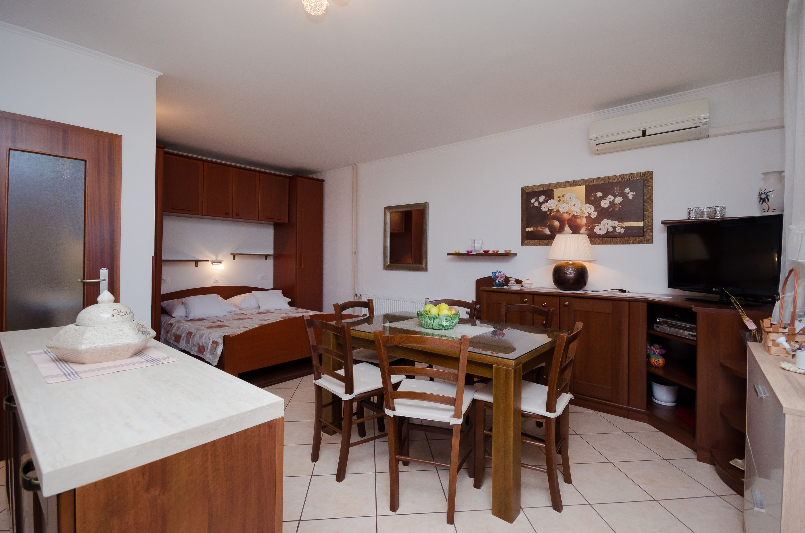 Apartments Zeljko 86741-A1