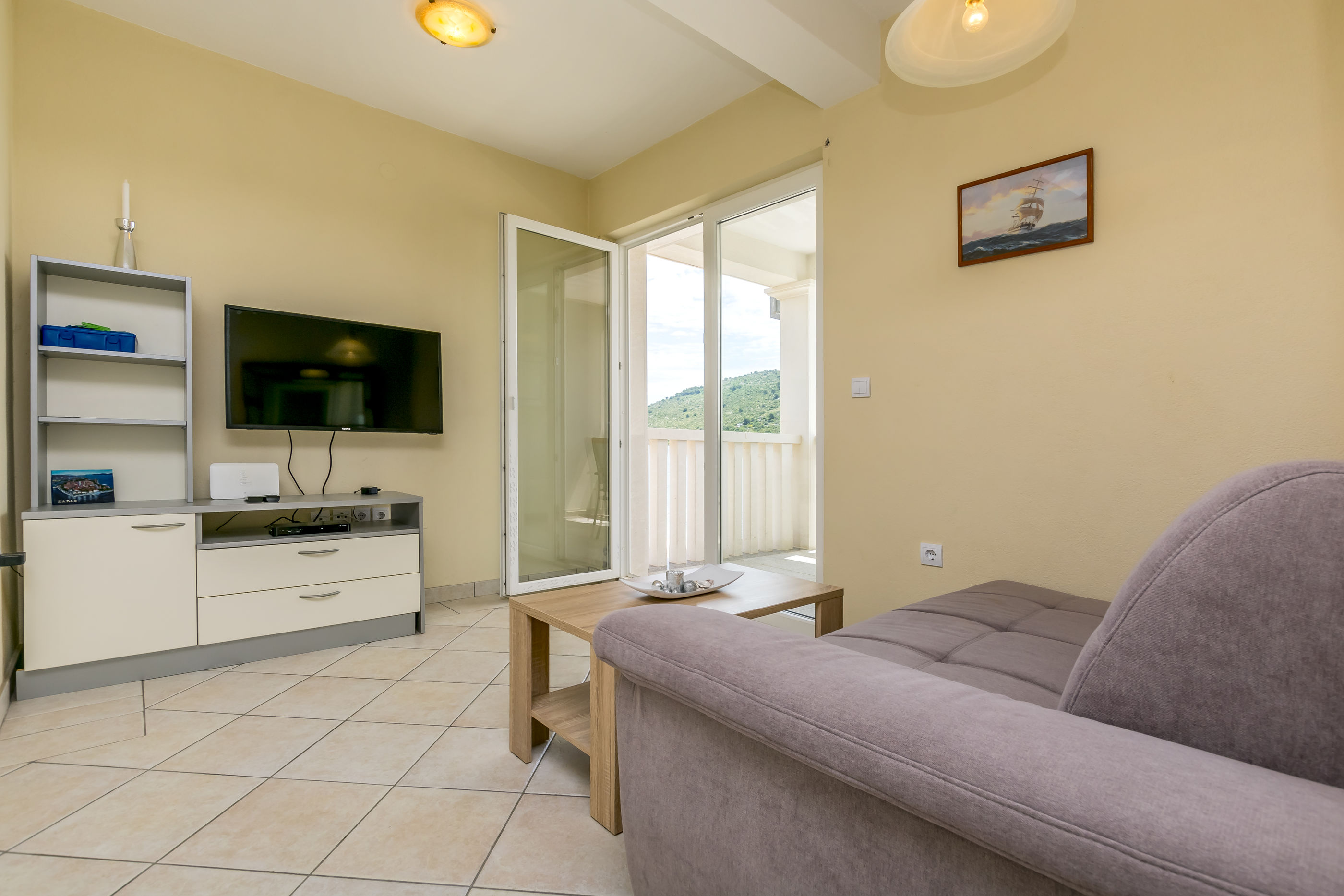 Apartments Villa J i M by the sea 64461-A2