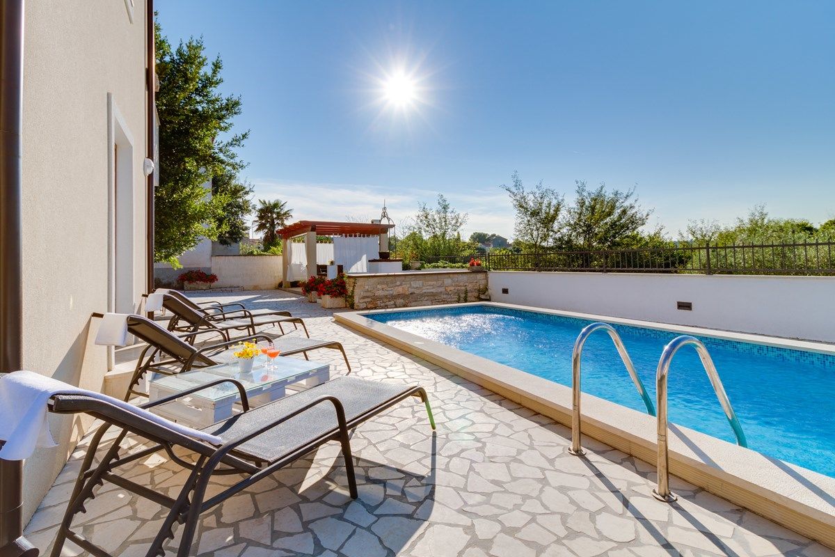 Villa Agneza 74069-K1