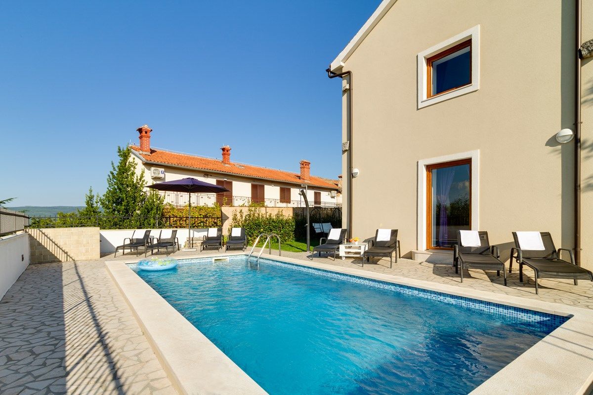 Villa Agneza 74069-K1