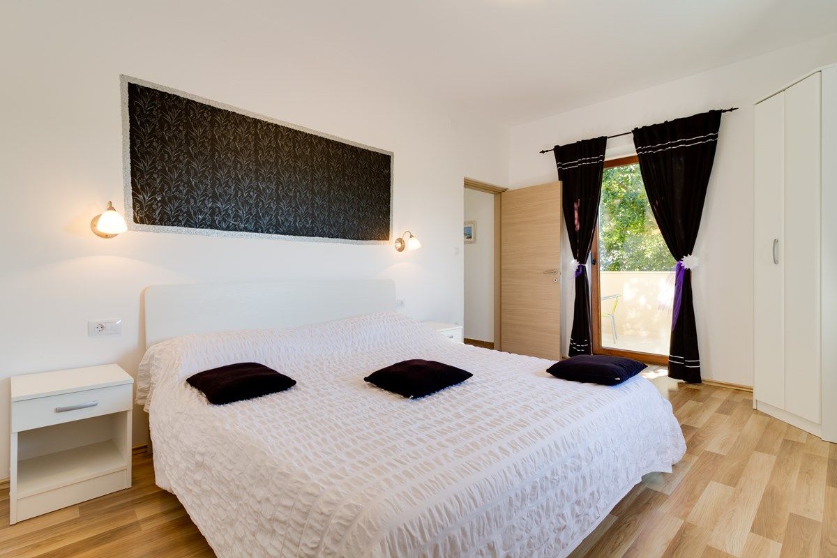 Villa Agneza 74069-K1