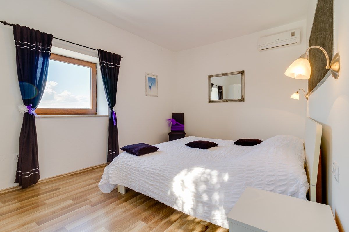 Villa Agneza 74069-K1