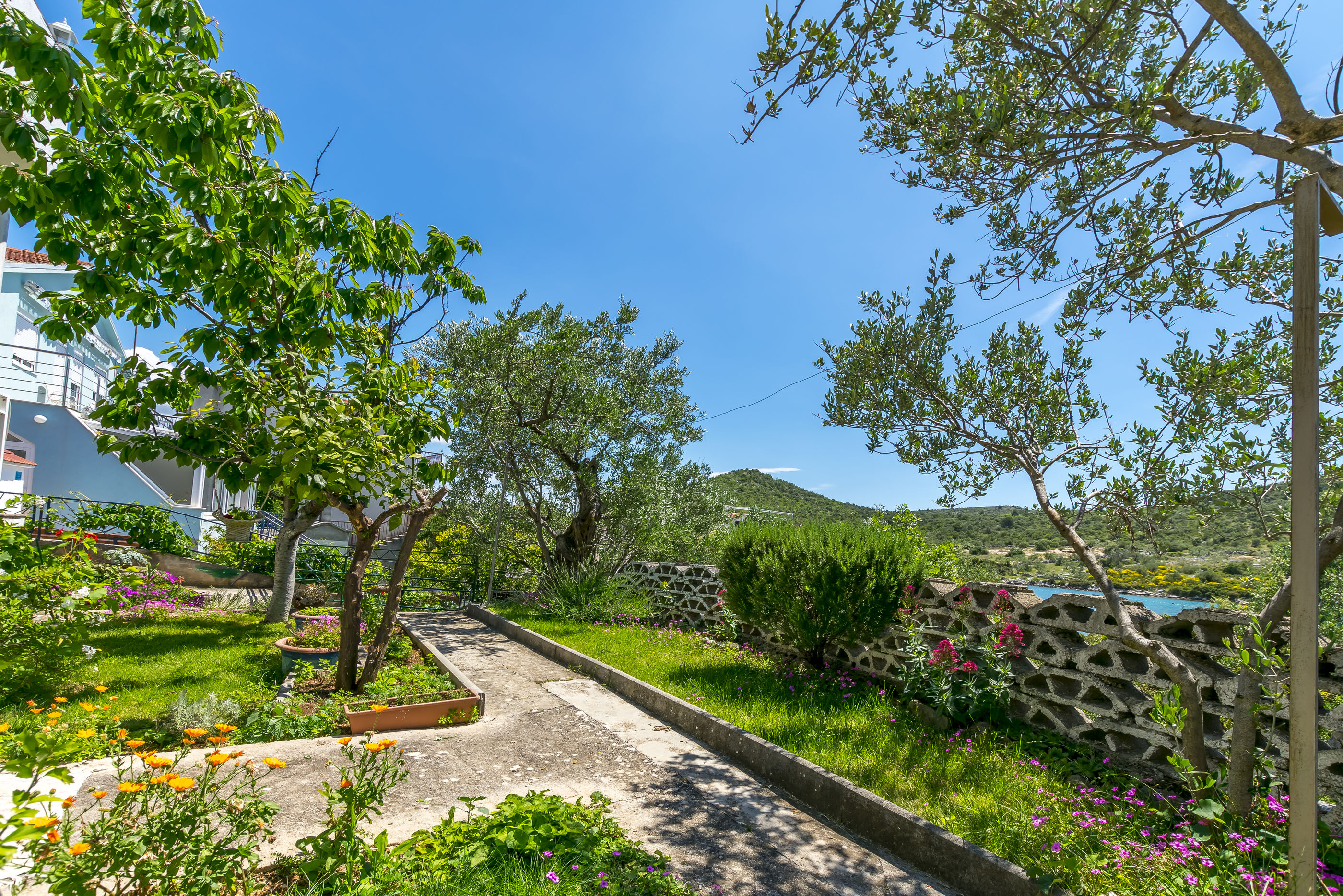 Apartman Garden by the sea A2