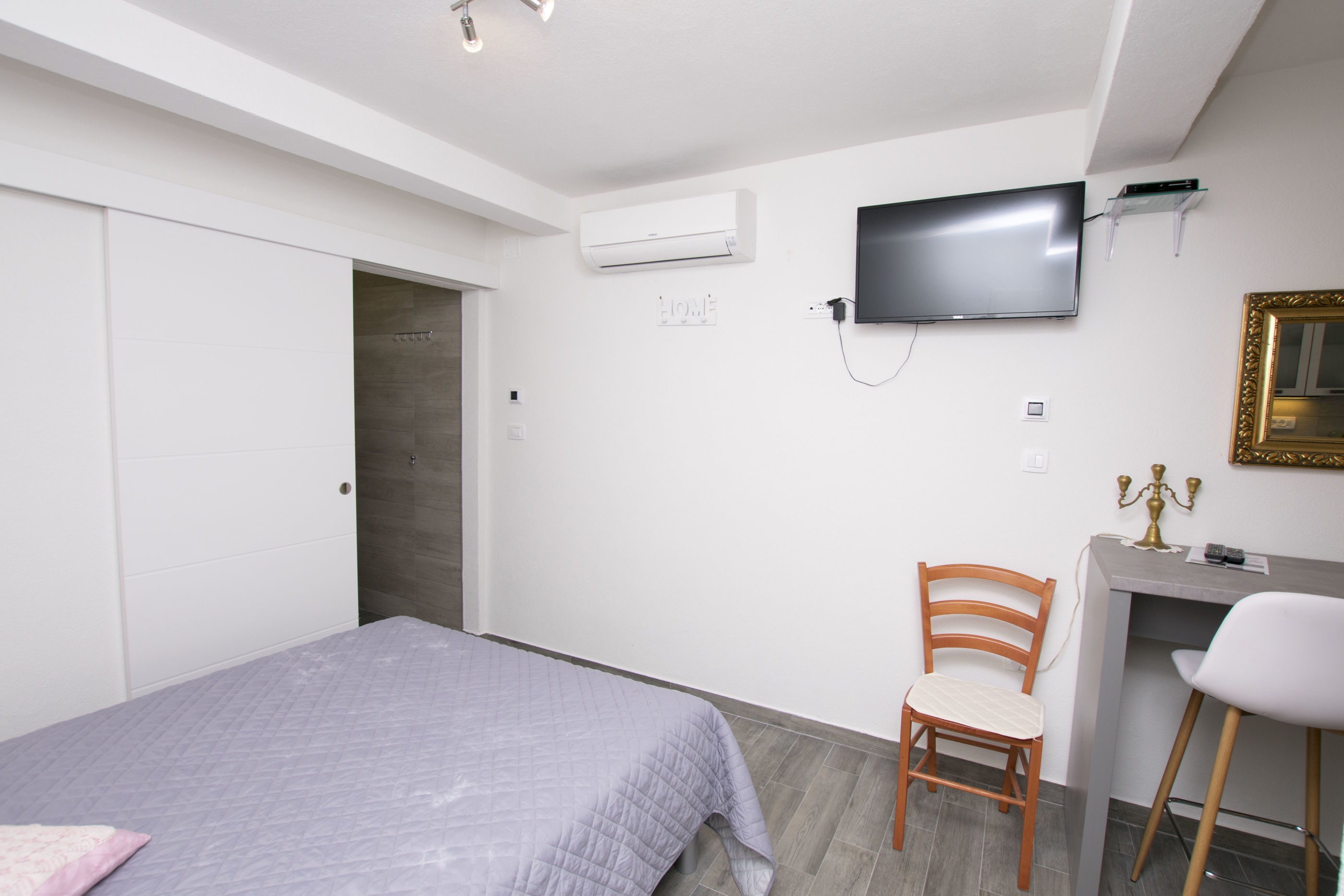Apartment Roje 67011-A1