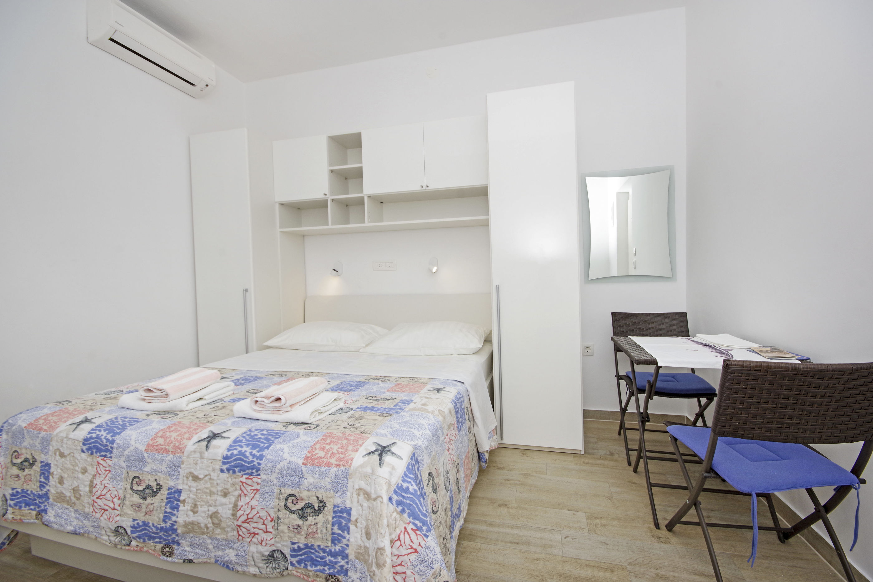 Apartments Slobodanka 36121-A1