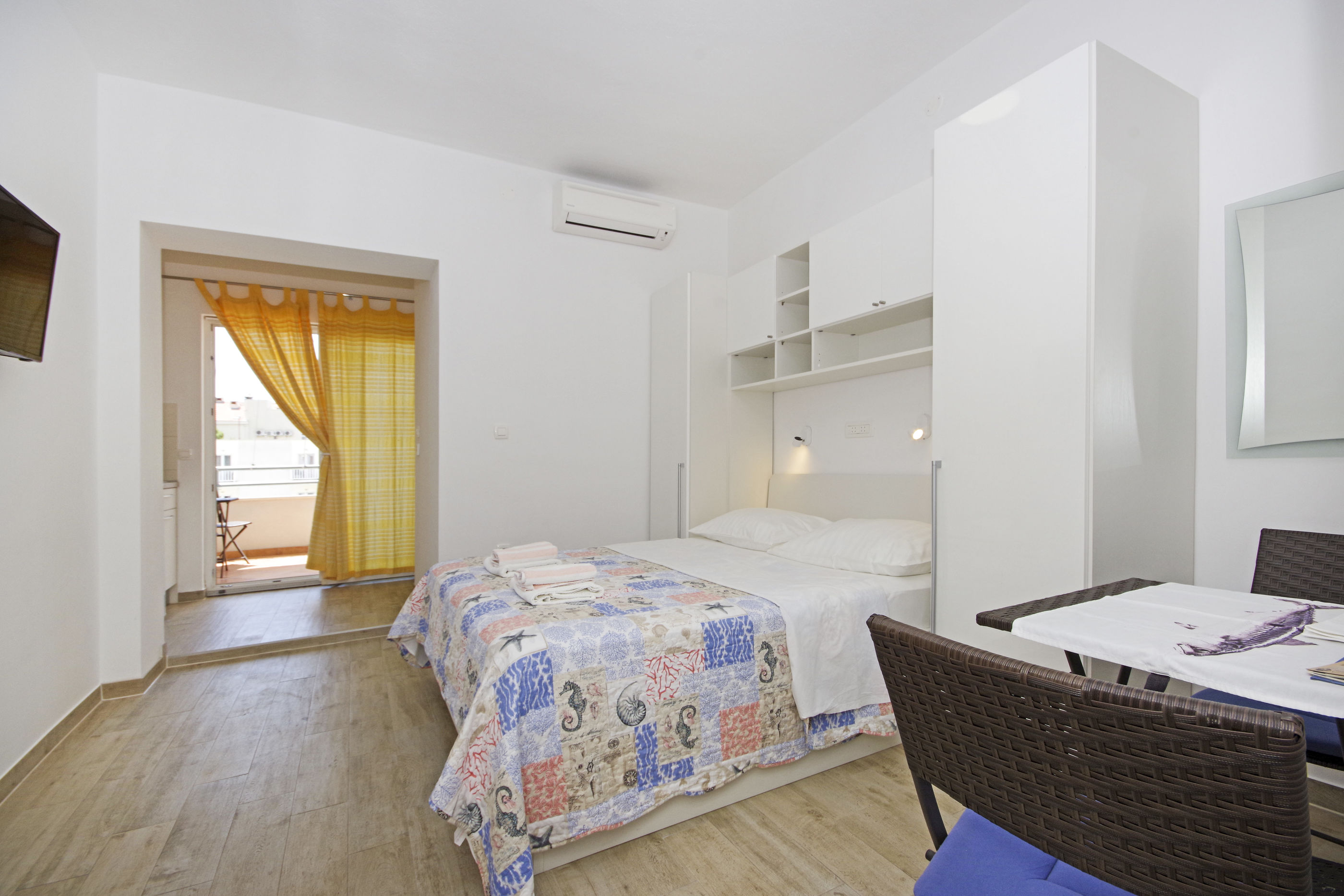 Apartments Slobodanka 36121-A1