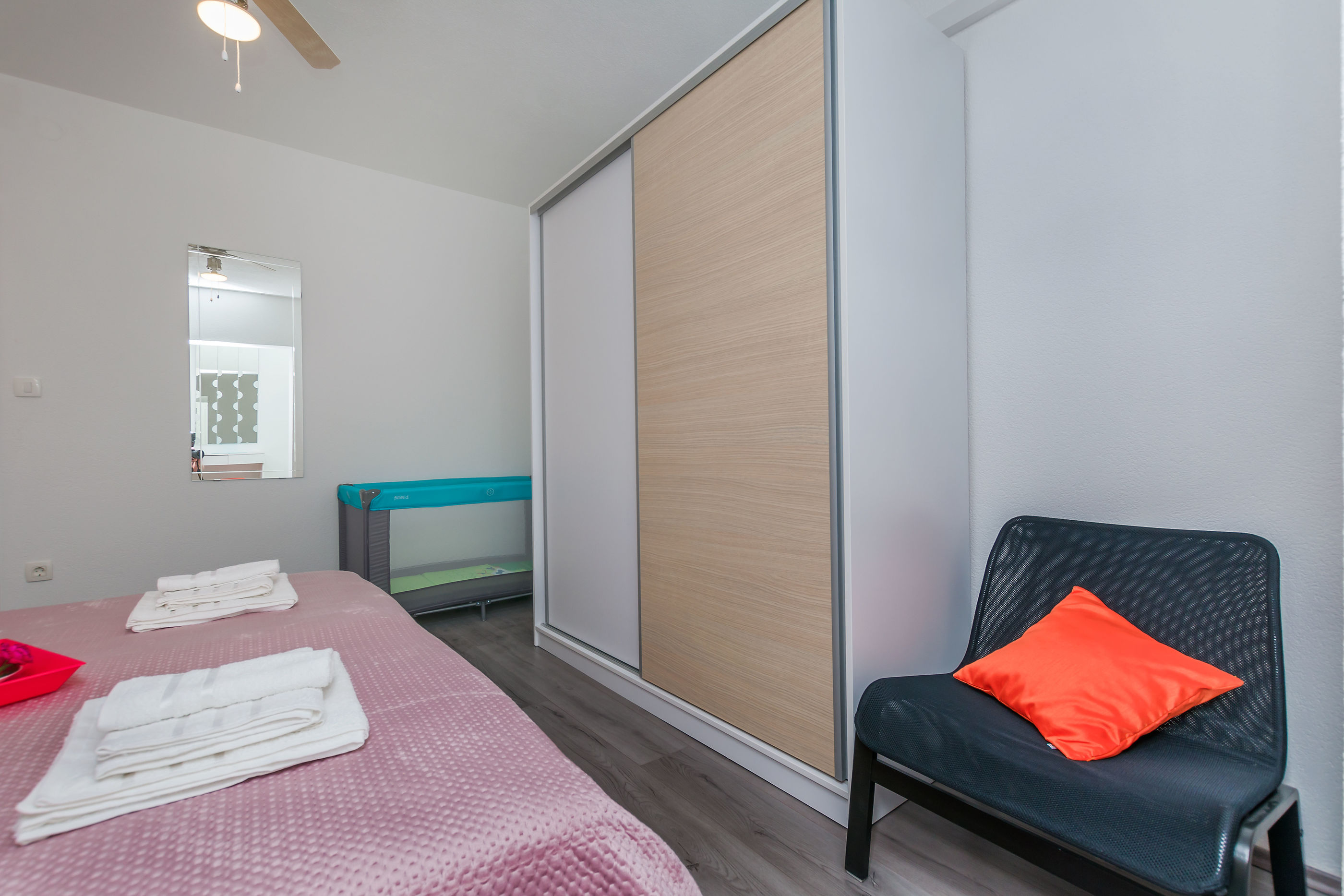 Apartment Adrian 67021-A1