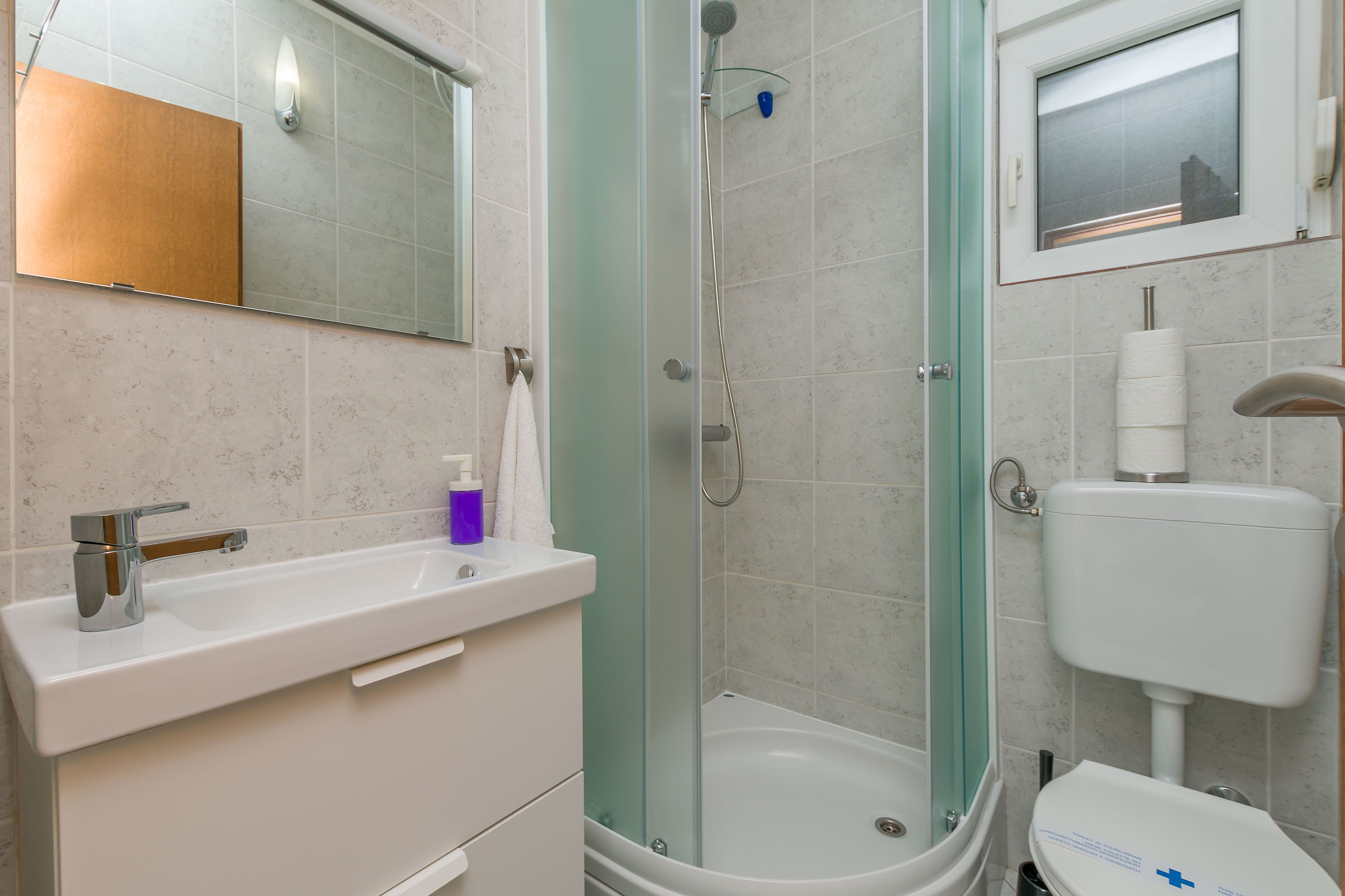 Apartment Adrian 67021-A1