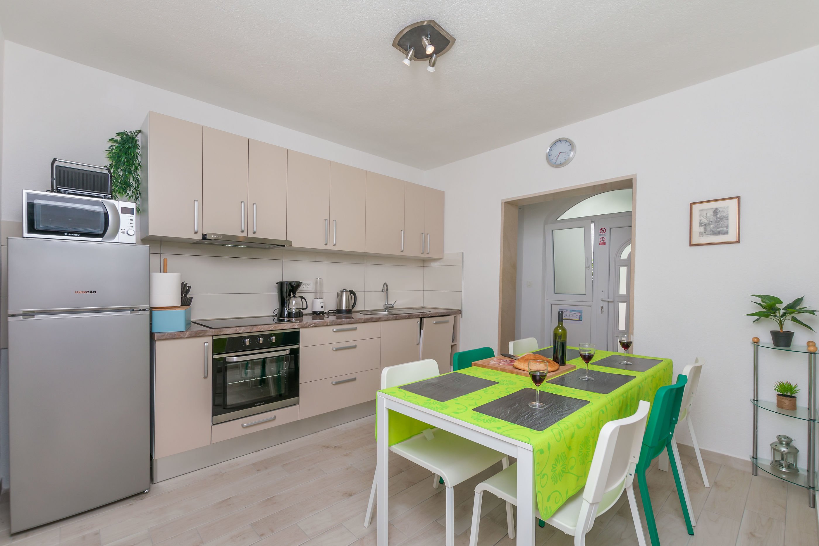 Apartment Adrian 67021-A1