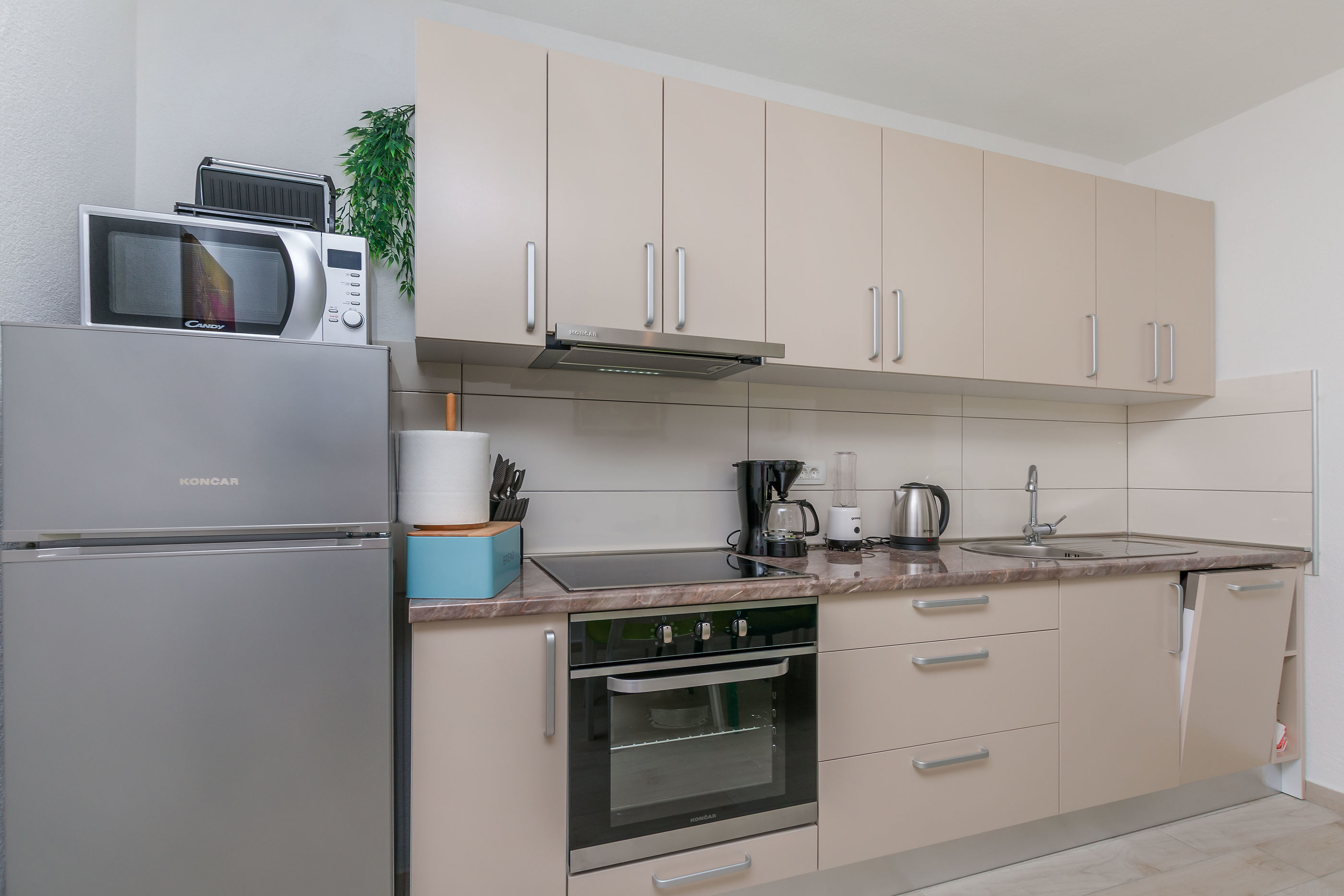 Apartment Adrian 67021-A1
