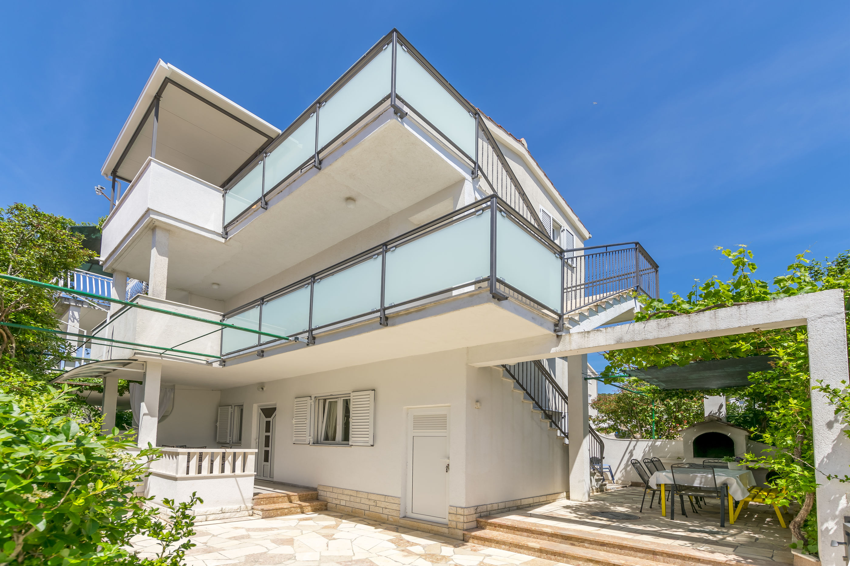 Apartments Vinčić 49931-A2