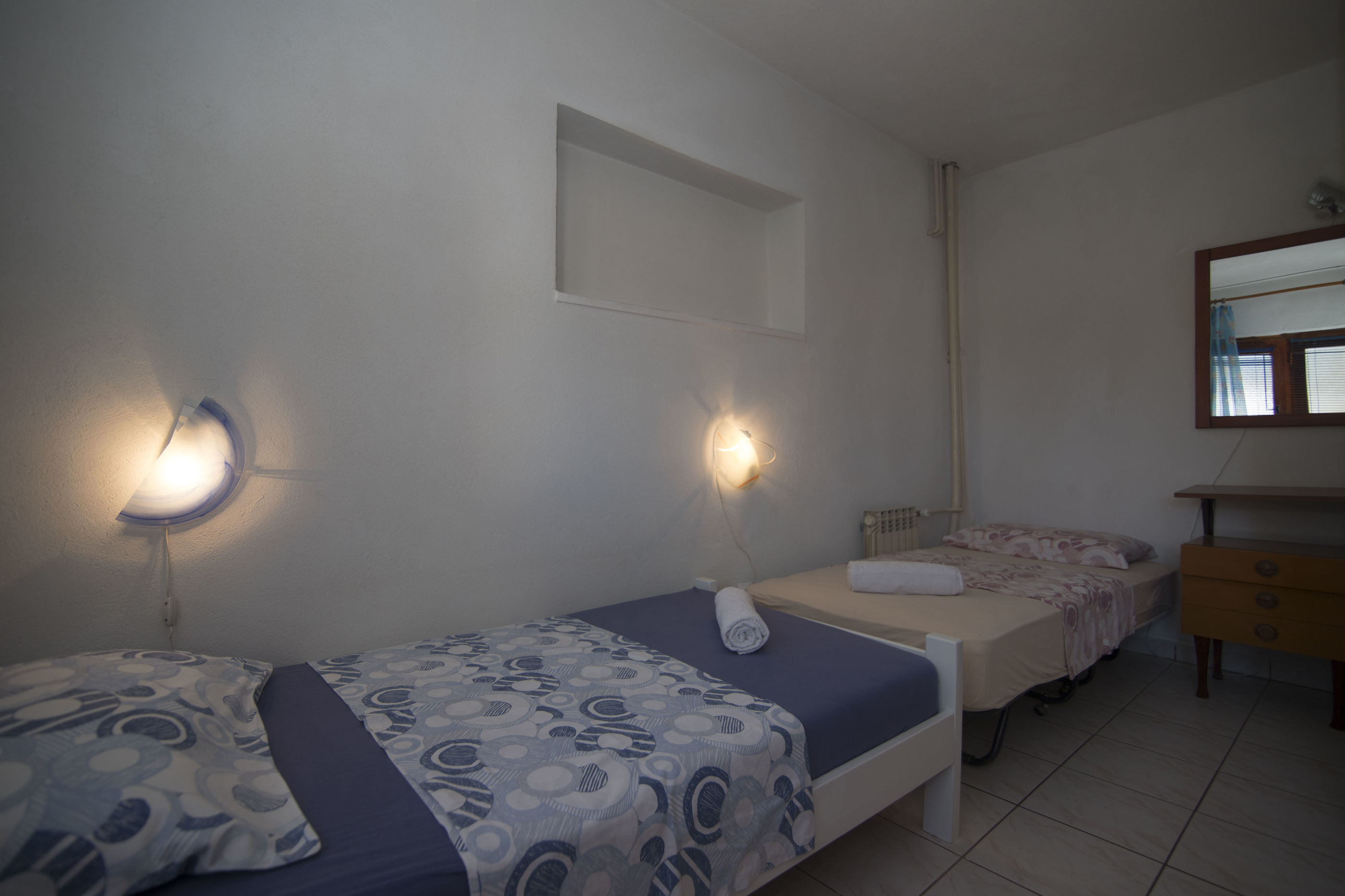 Apartments and Rooms Nikol 67161-A1
