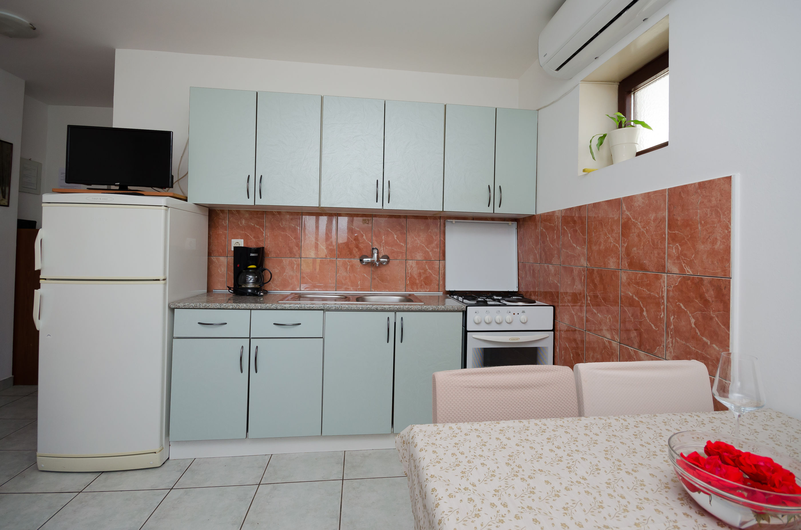 Apartments Slobodanka 86671-A2