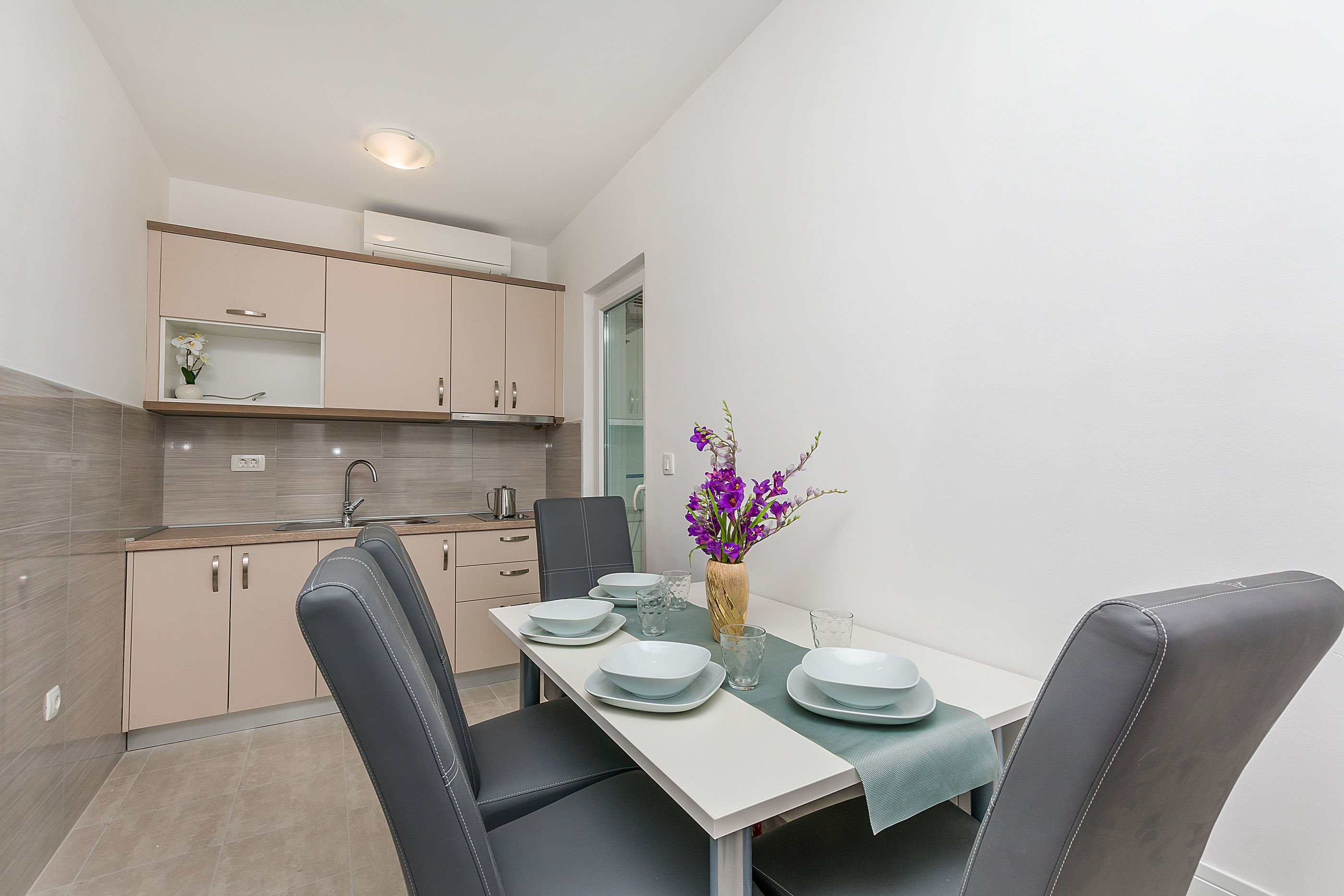 Apartments Danolic 2 30391-A2