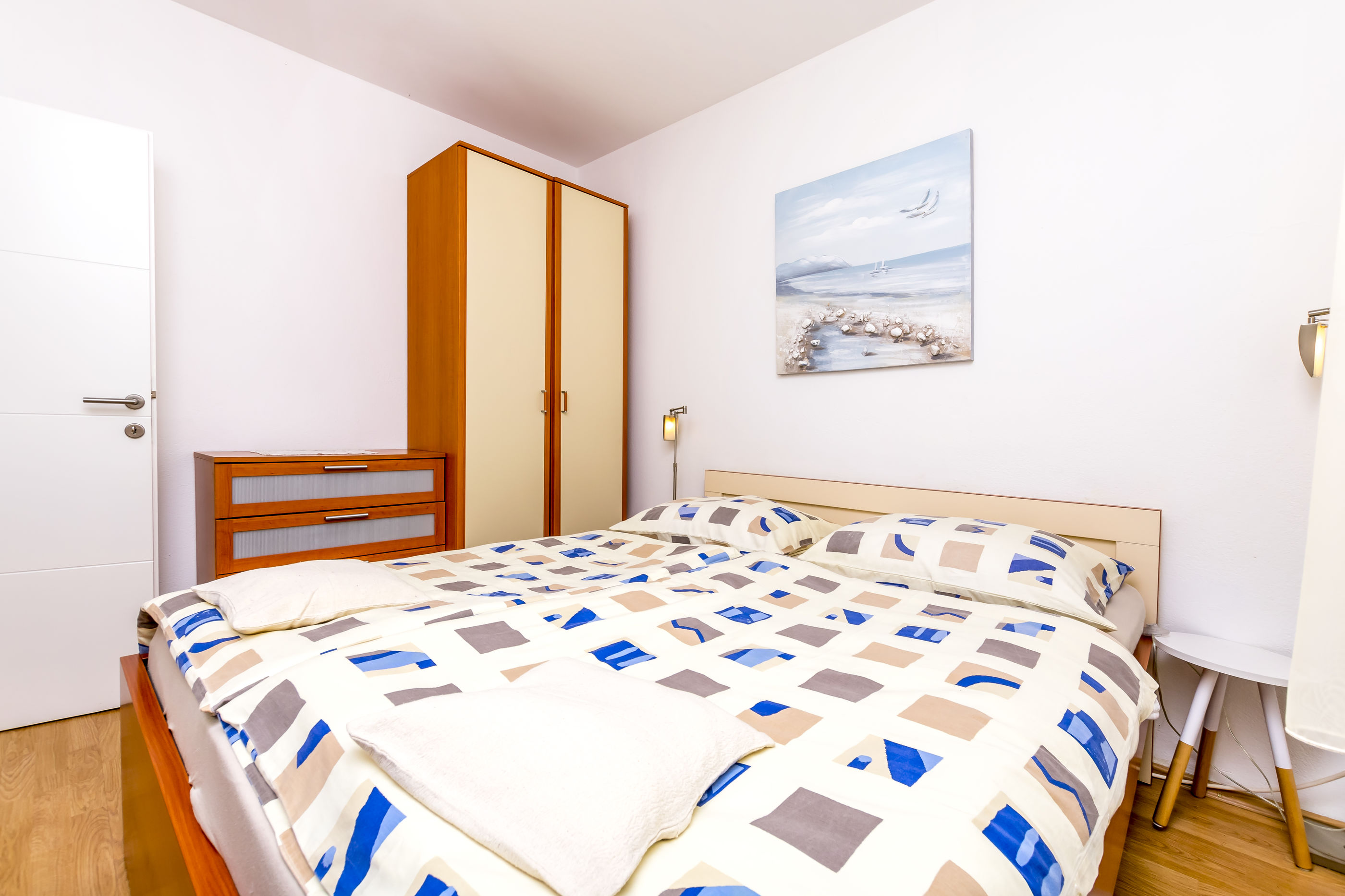 Apartments Roje 10991-A1