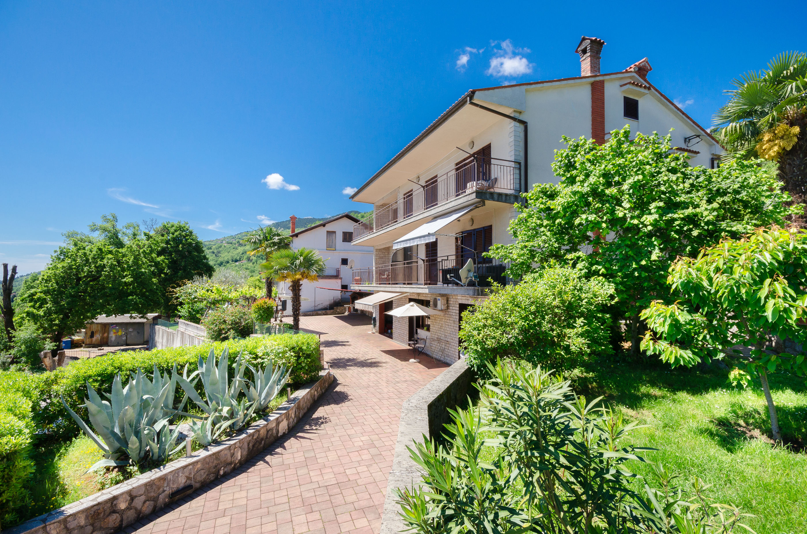 Apartments Zeljko 86741-A1