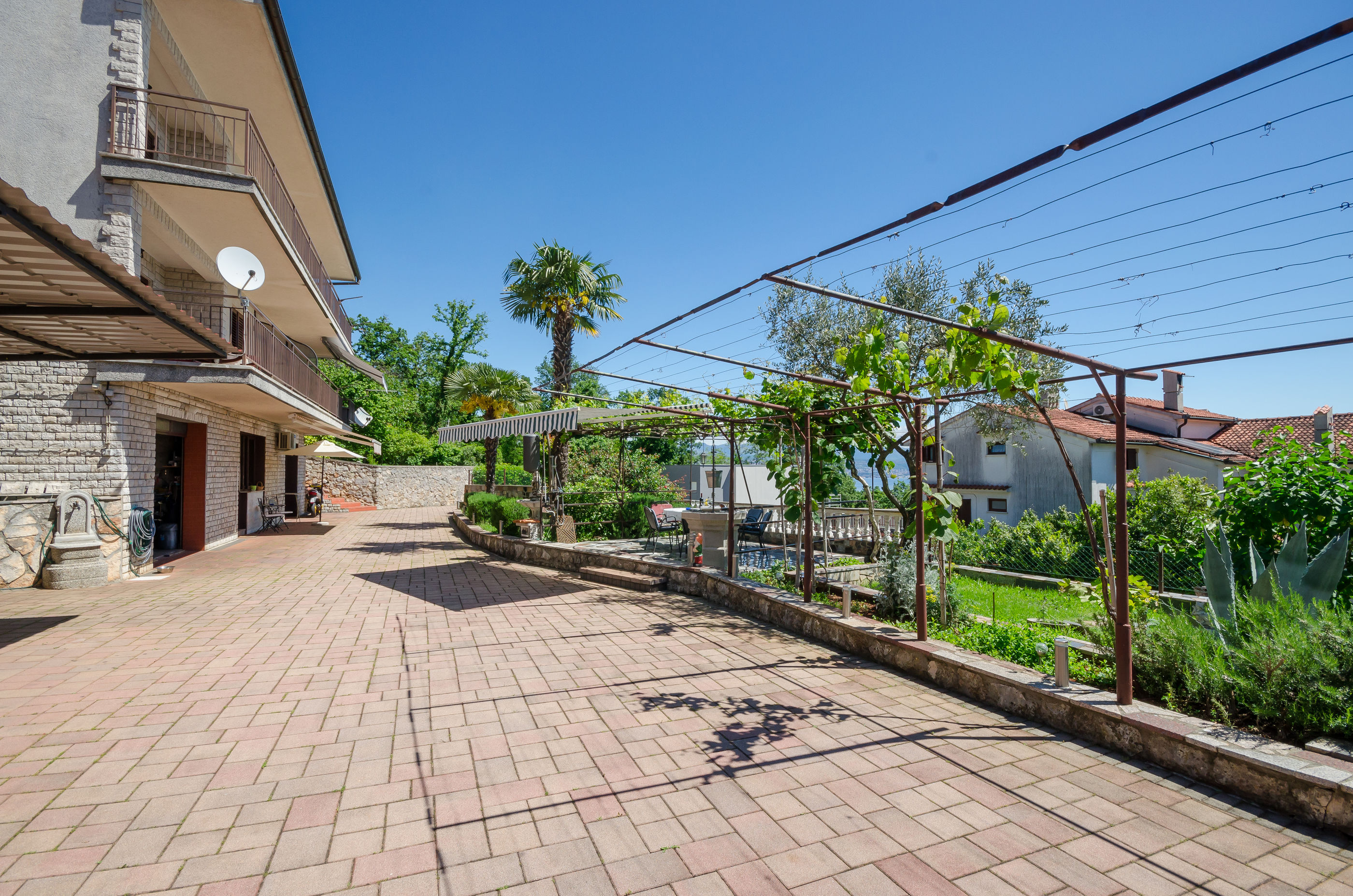 Apartments Zeljko 86741-A1