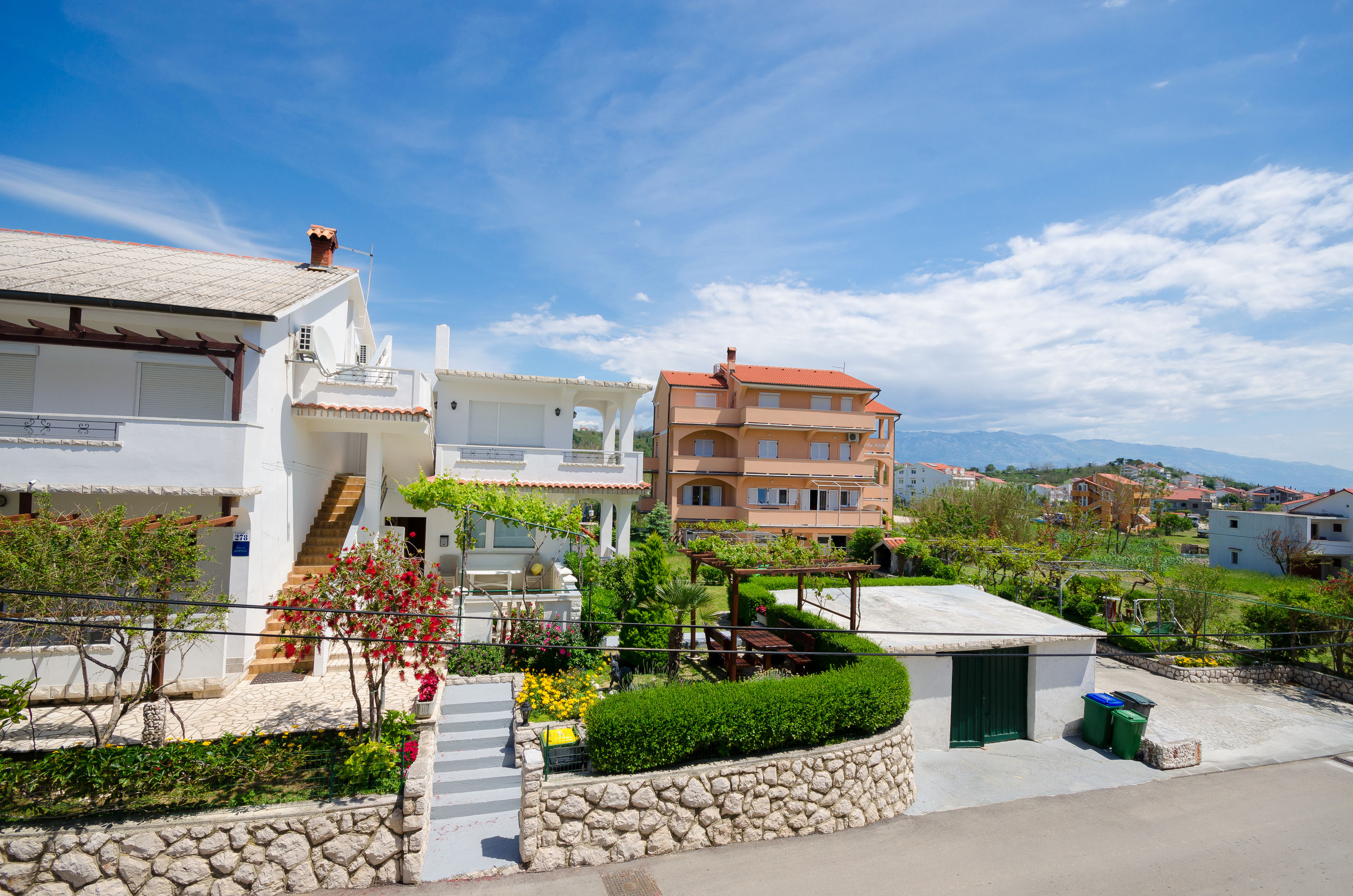 Apartments Mirjana 86911-A3