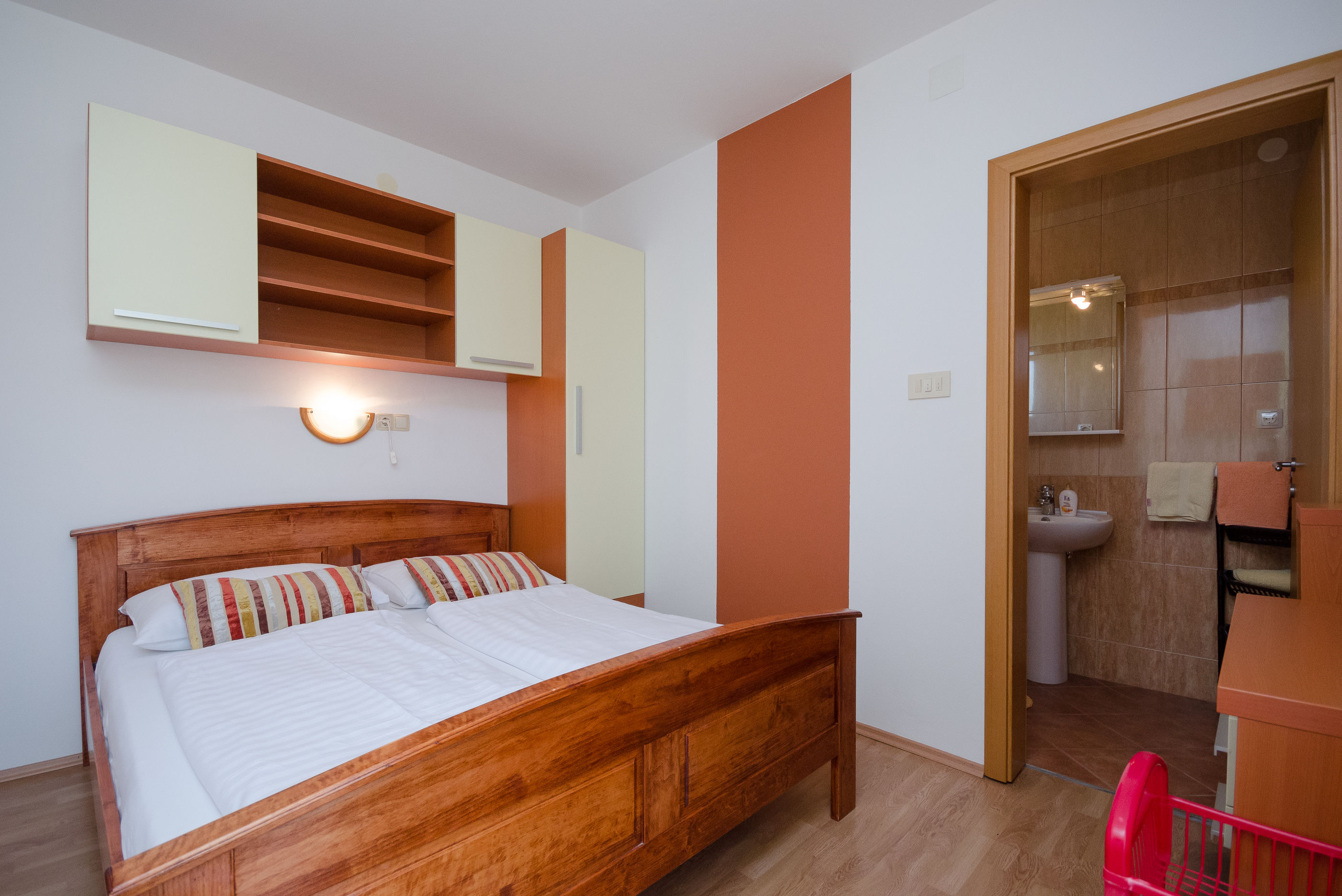 Apartments Mirjana 86911-A4