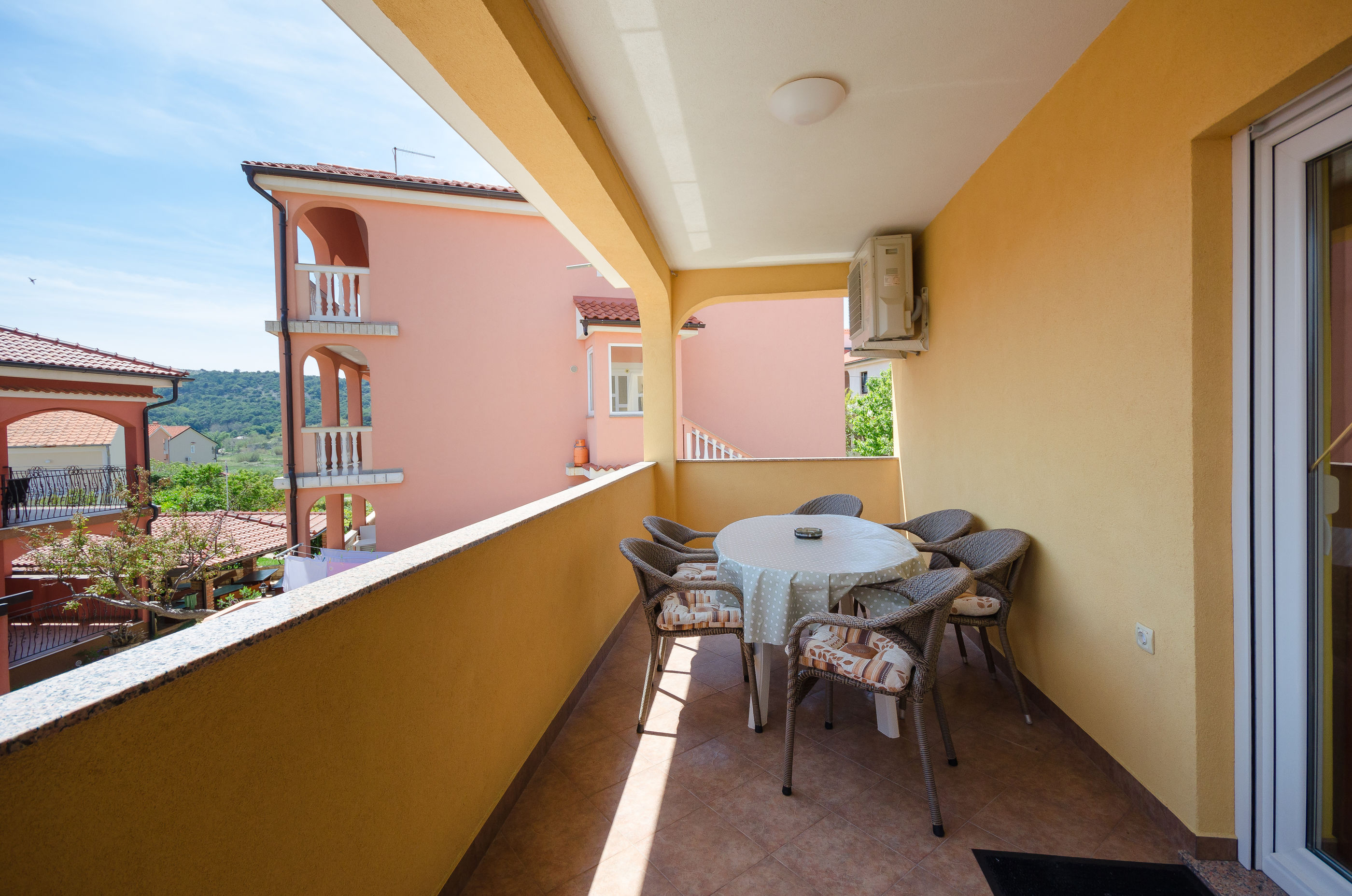 Apartments Mirjana 86911-A4