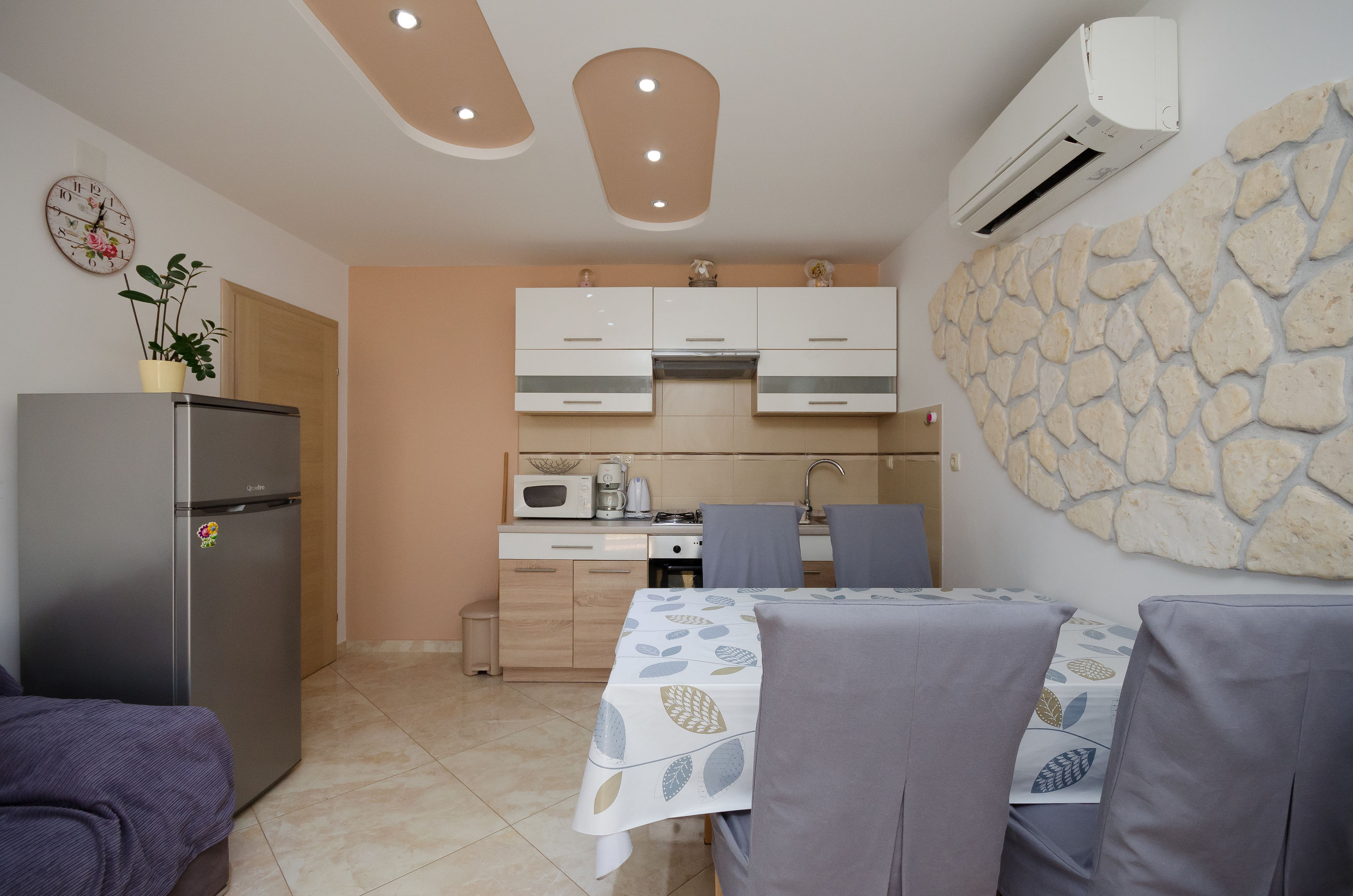 Apartments Mirjana 86911-A5