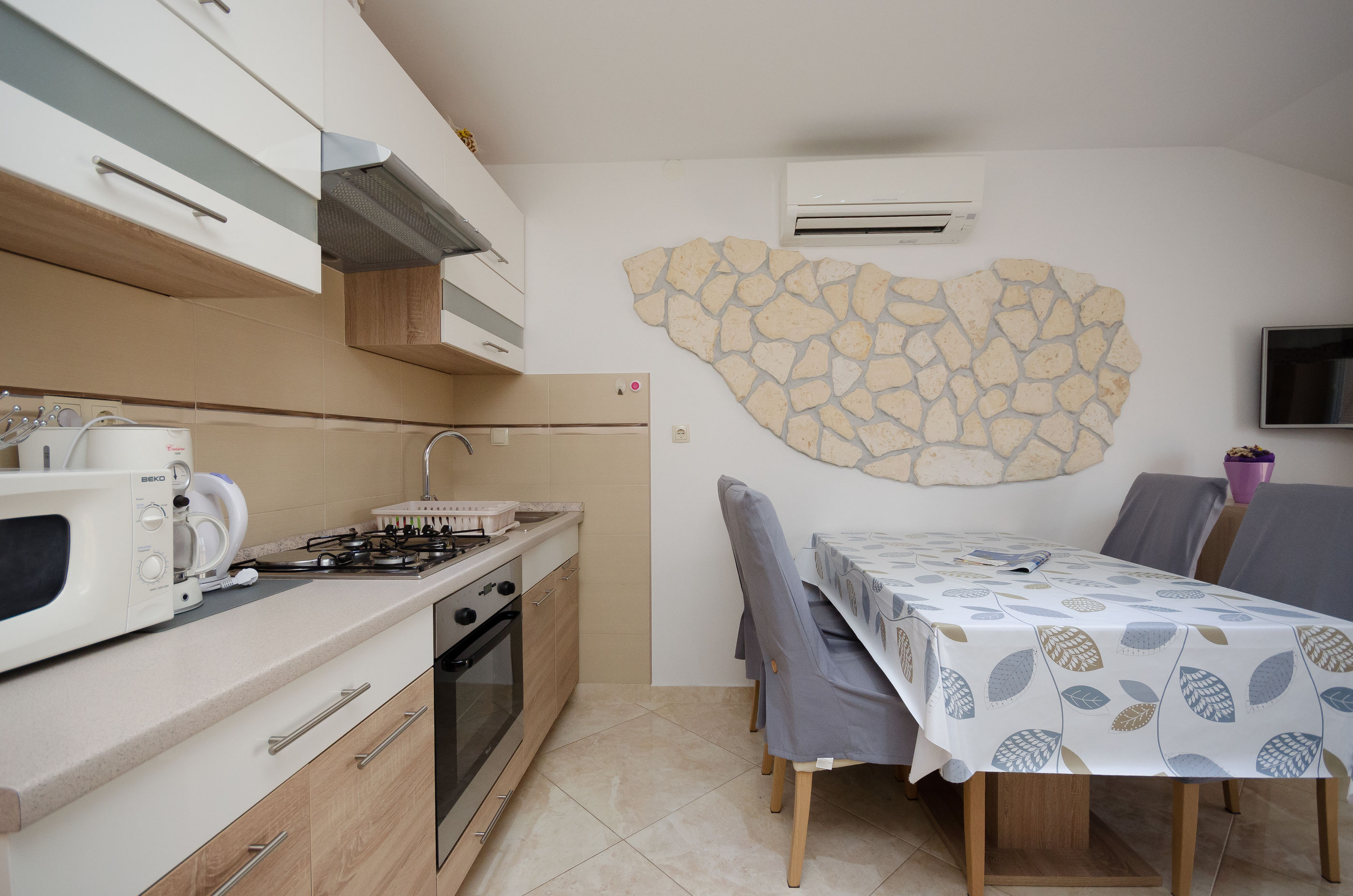 Apartments Mirjana 86911-A5