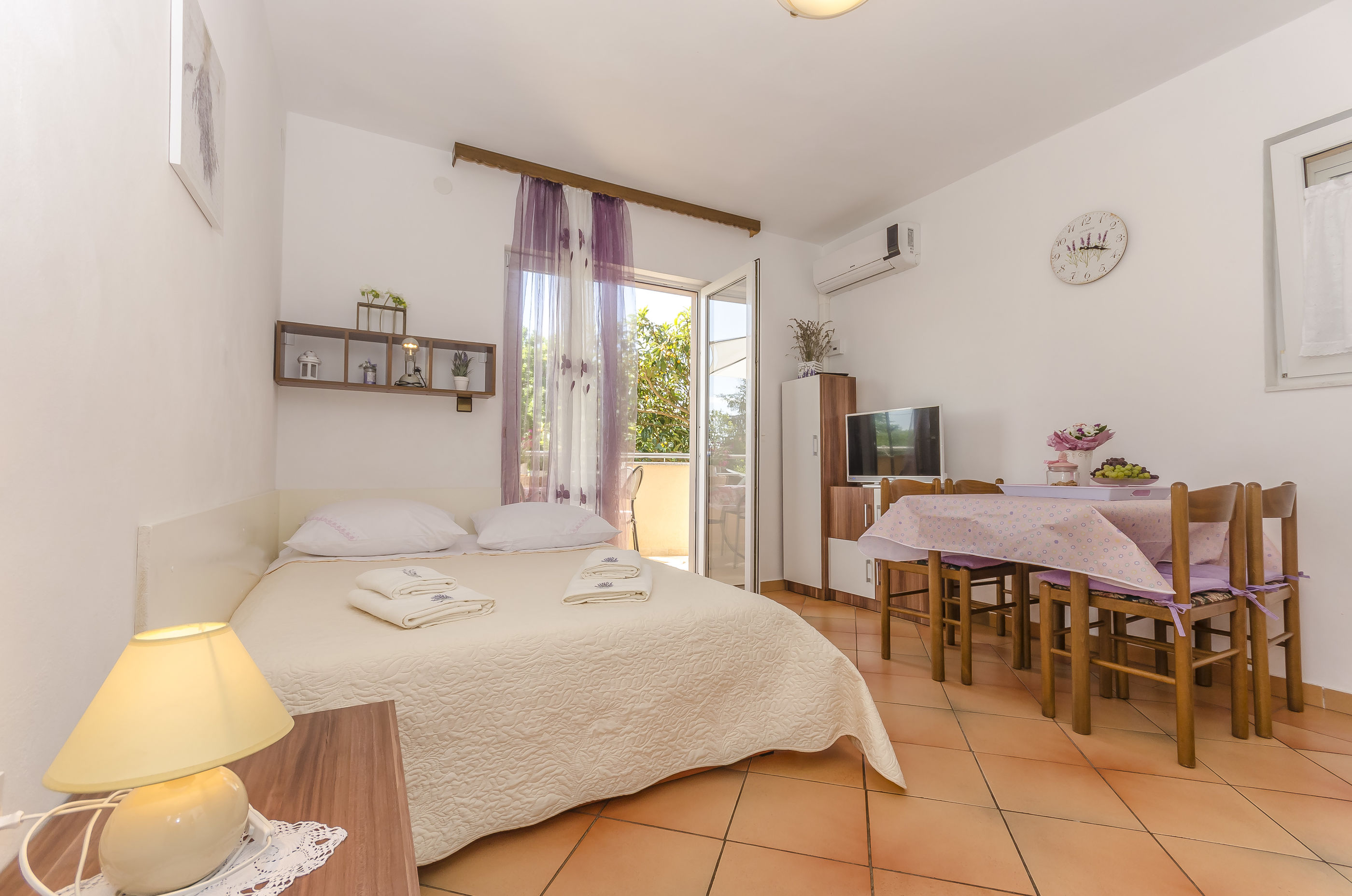 Apartments Bella Vista 67571-A1