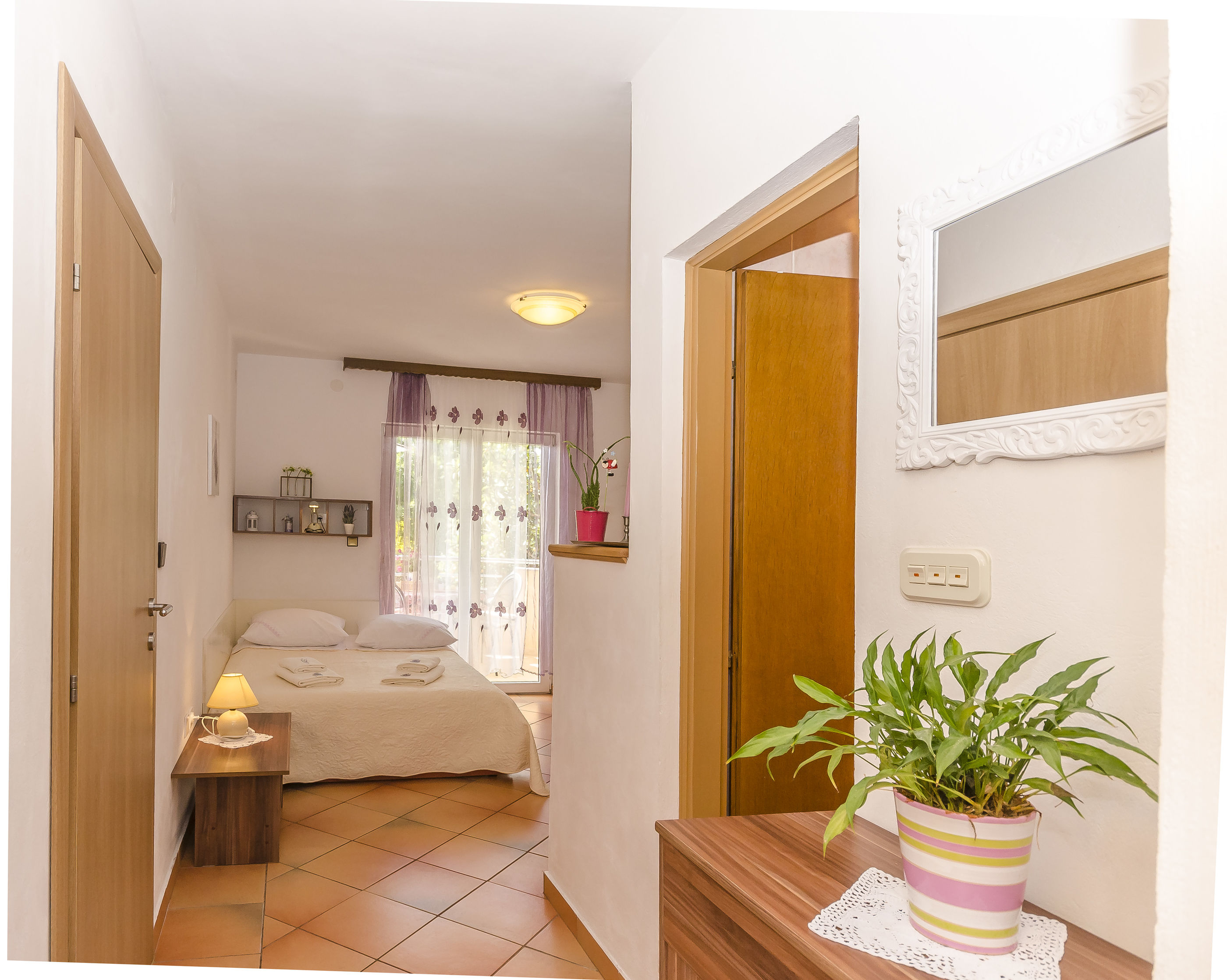 Apartments Bella Vista 67571-A1