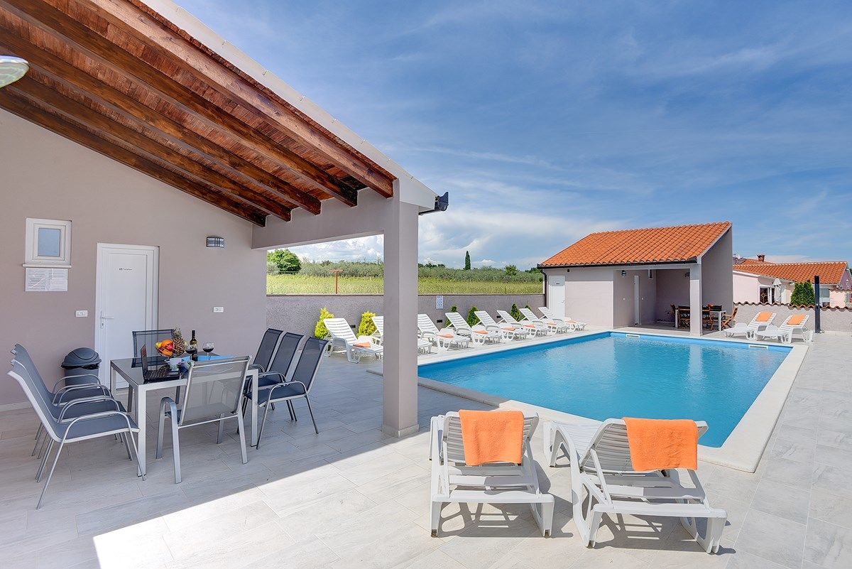 Villa Marcelia 74087-K1