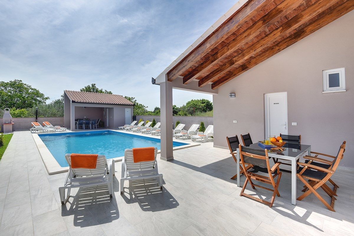 Villa Marcelia 74087-K1