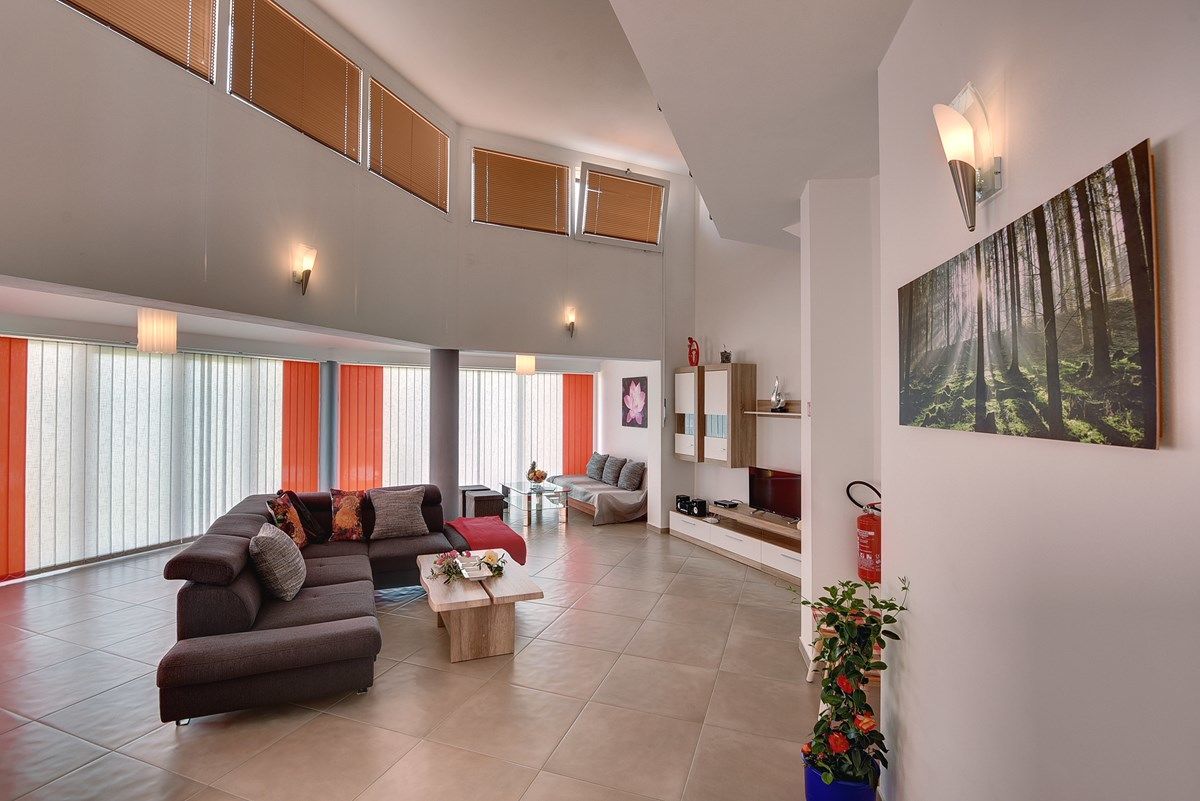 Villa Marcelia 74087-K1