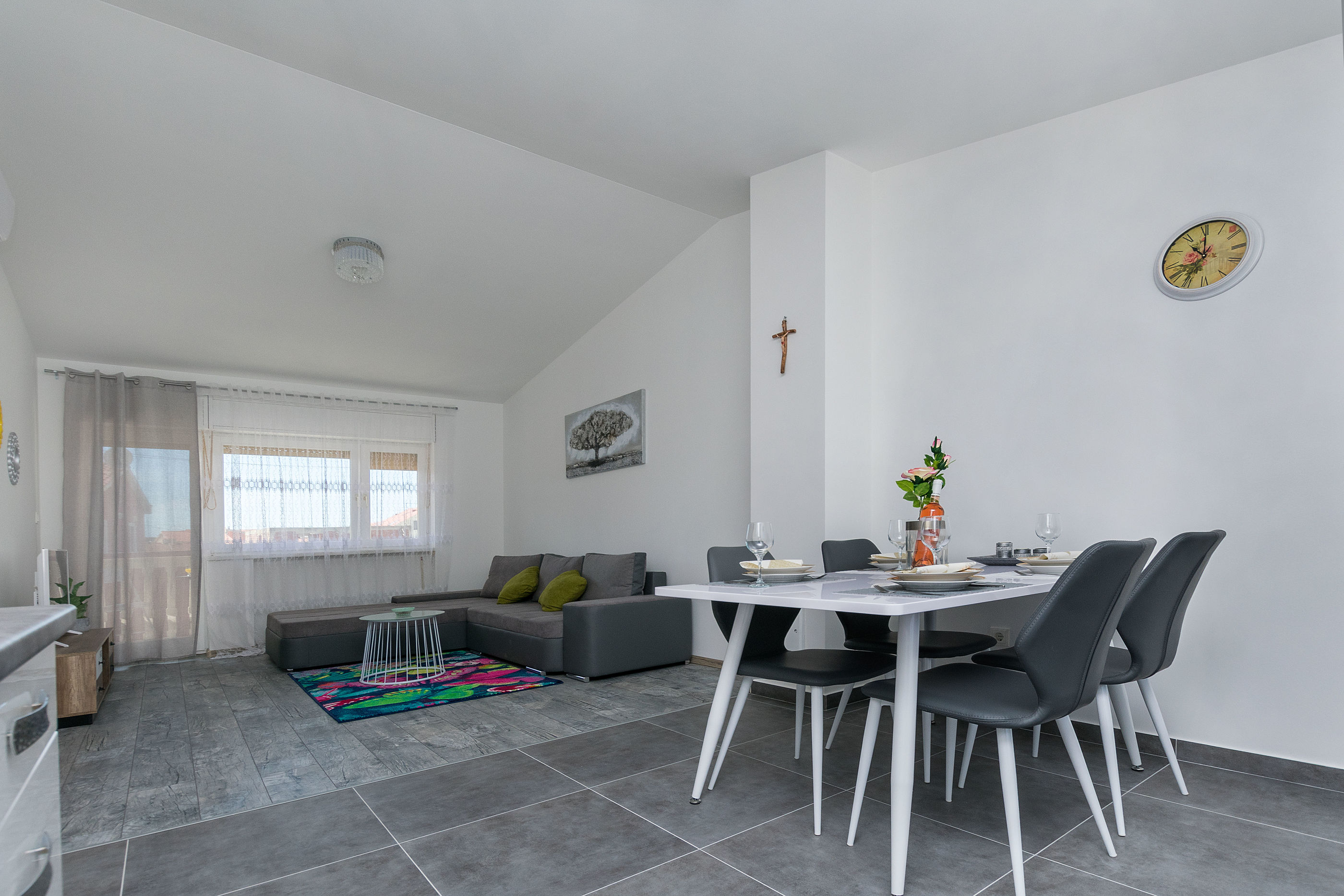 Apartment Heaven 49761-A1