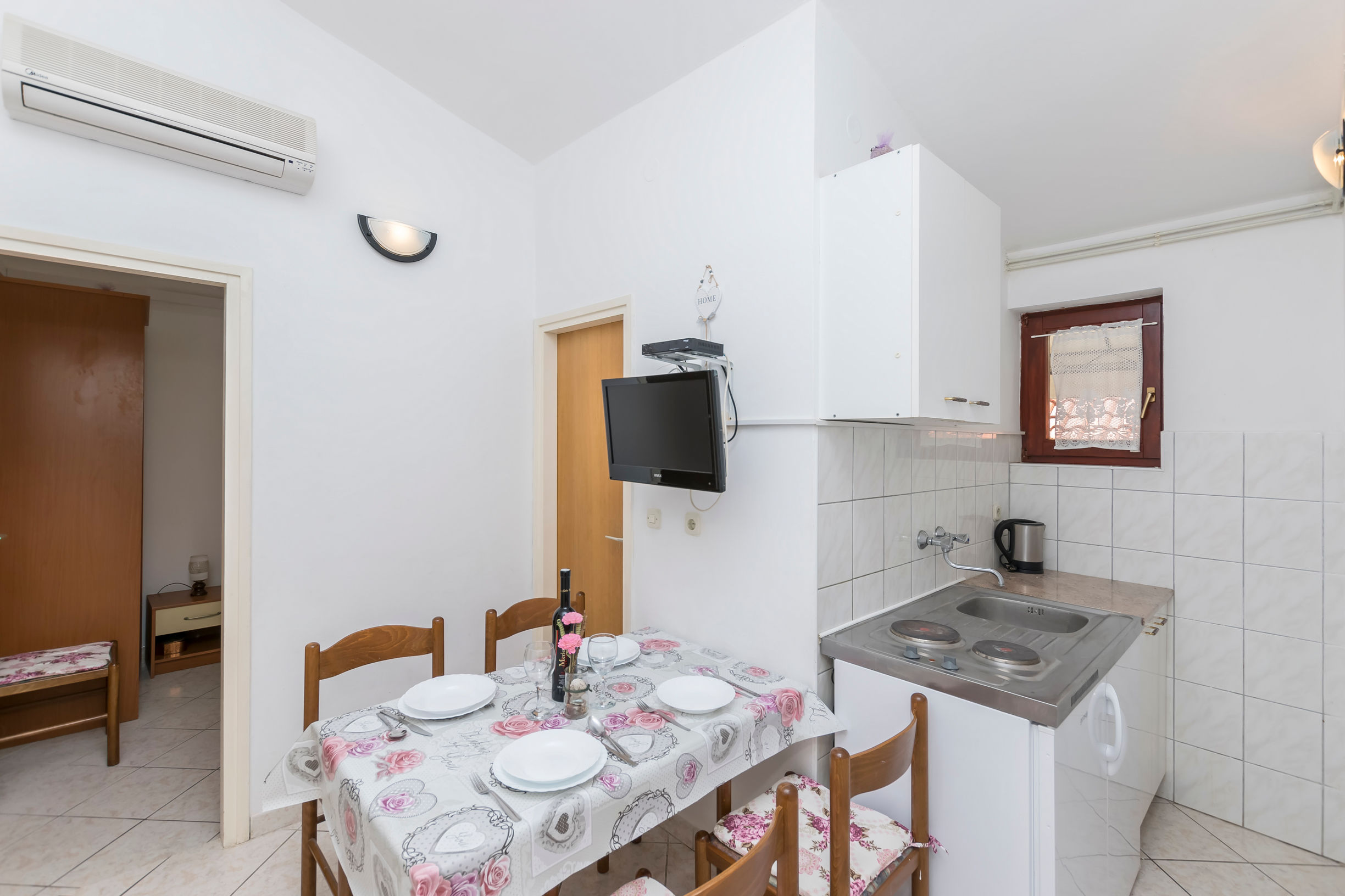 Apartments Miroslava 10581-A2