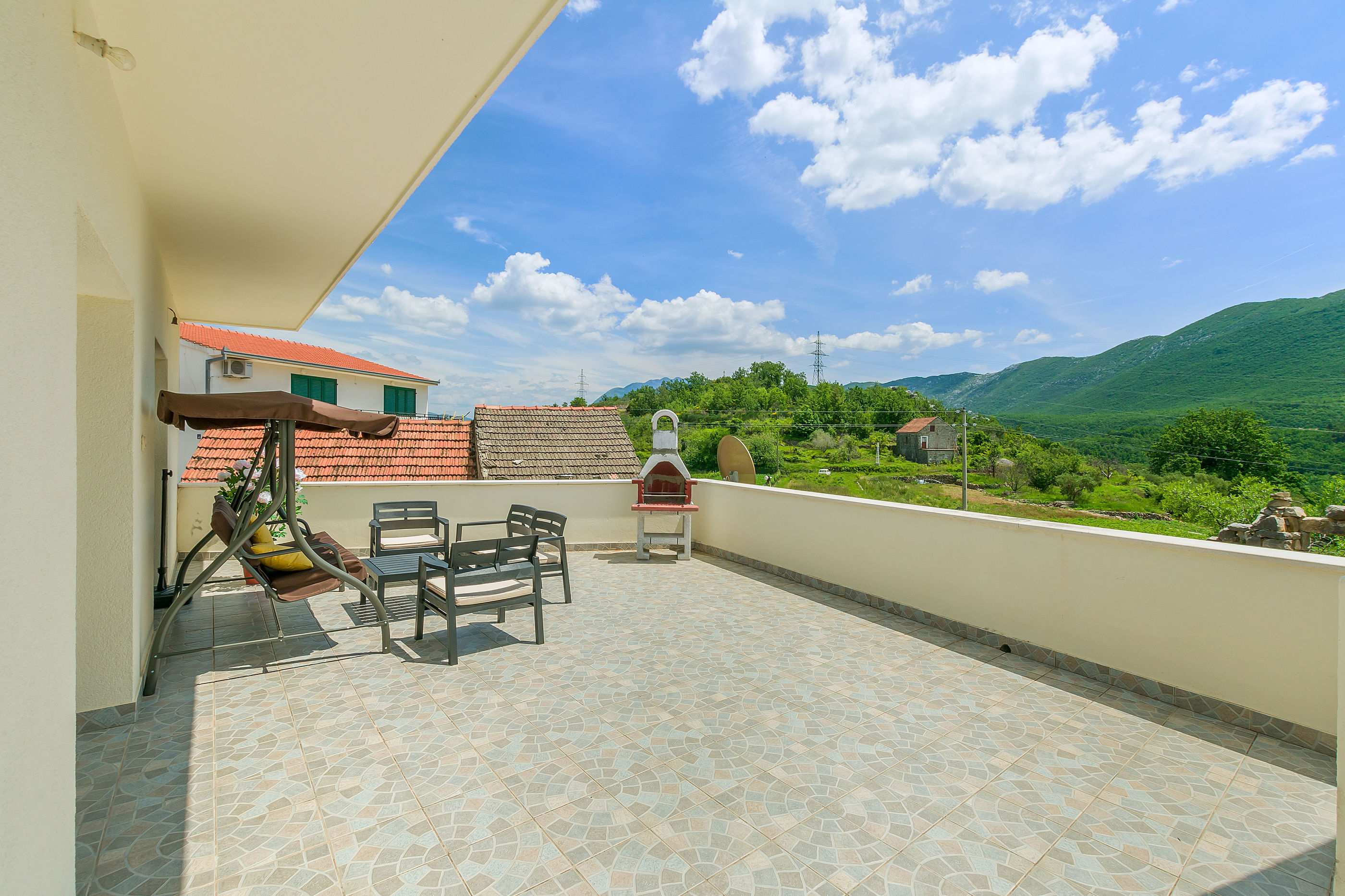House Cattleya 67281-K1