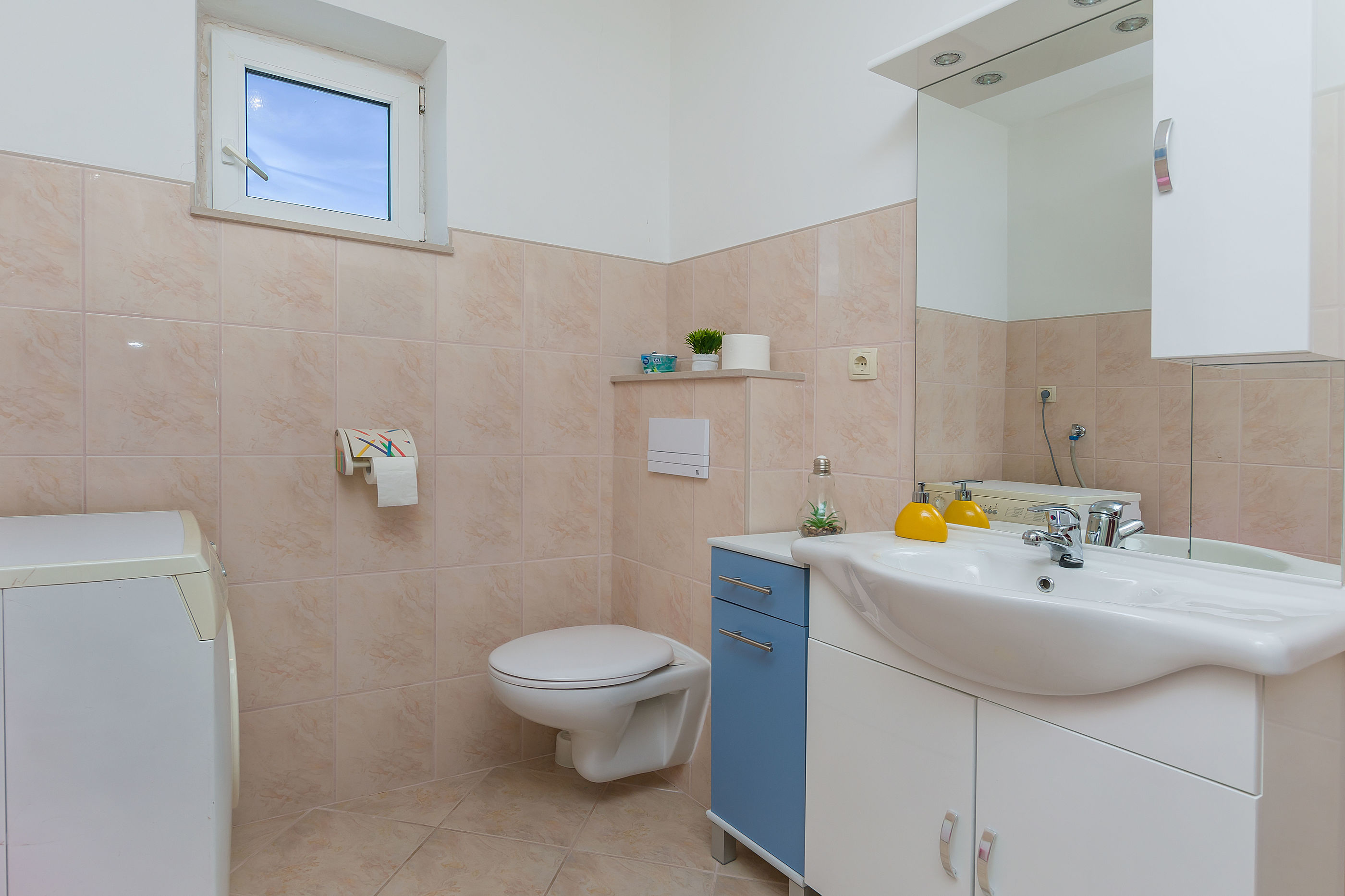 House Cattleya 67281-K1