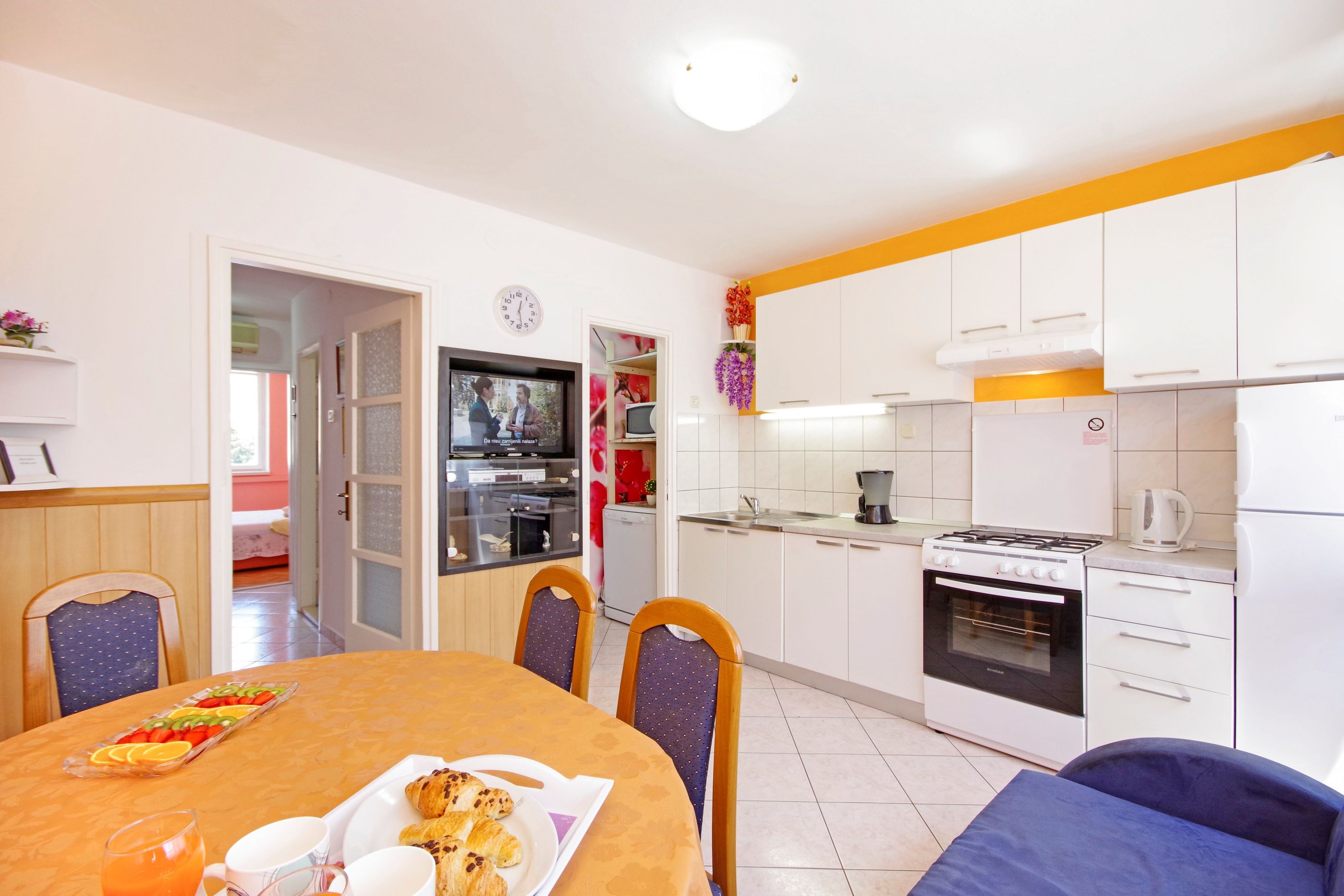 Apartments Miše 36781-A1