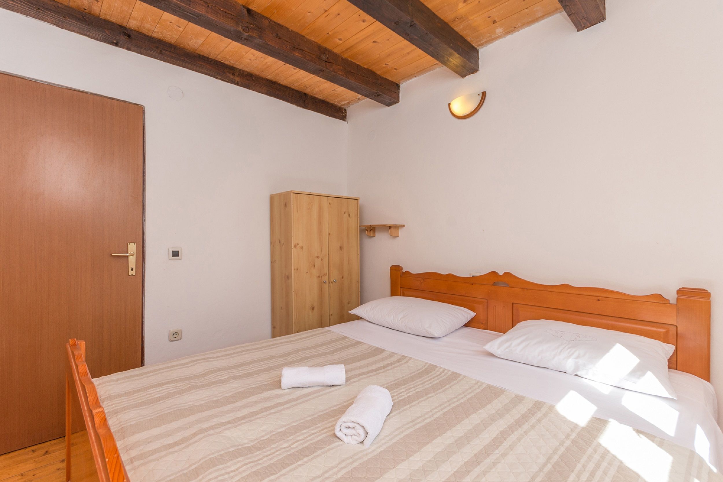 House Jure 14581-K1
