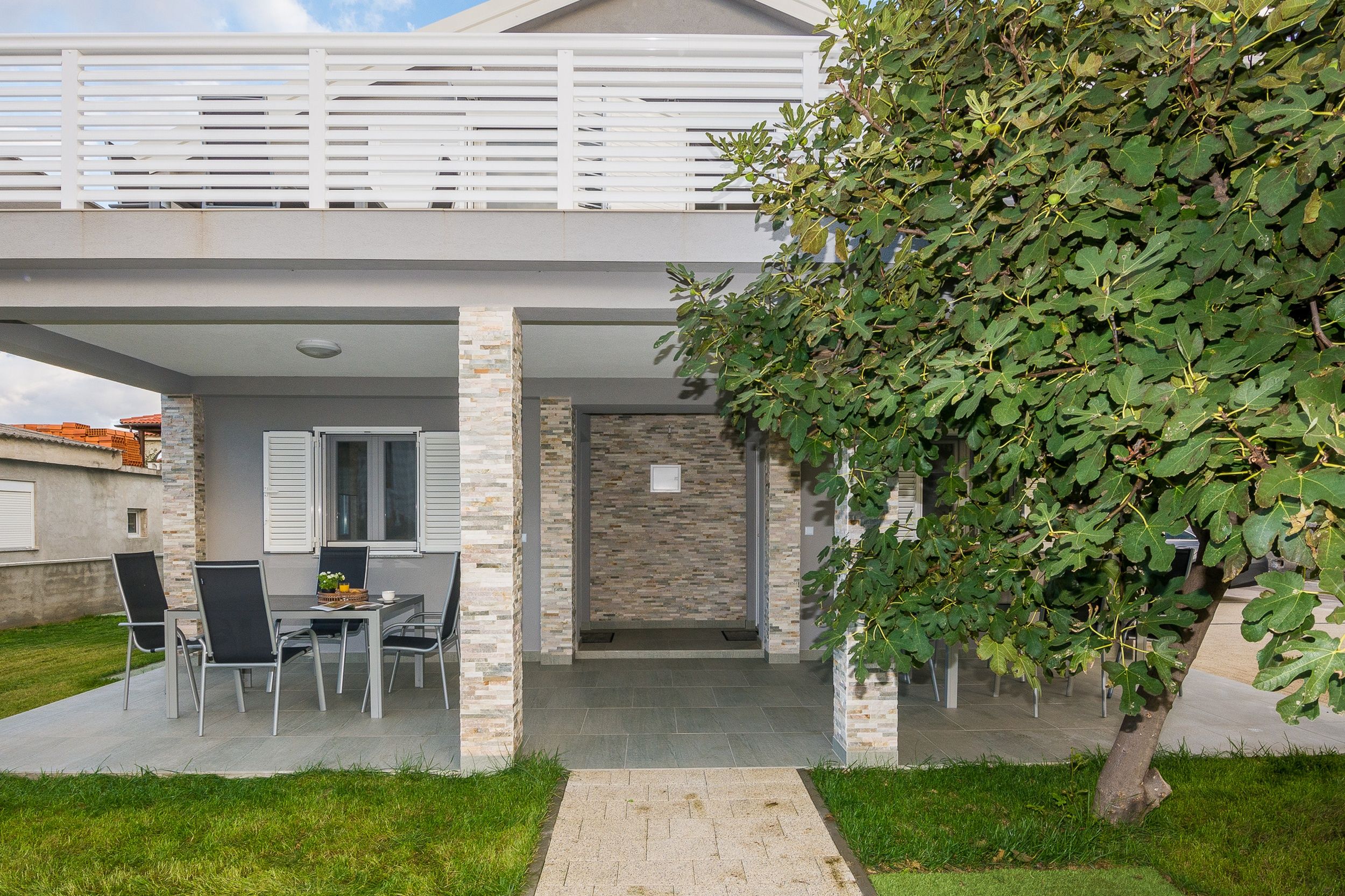 Apartments Kosic 72053-A1
