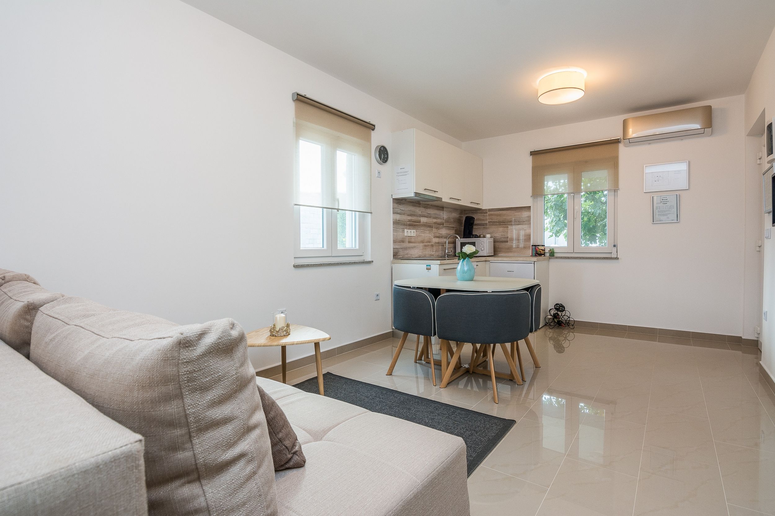 Apartments Kosic 72053-A2