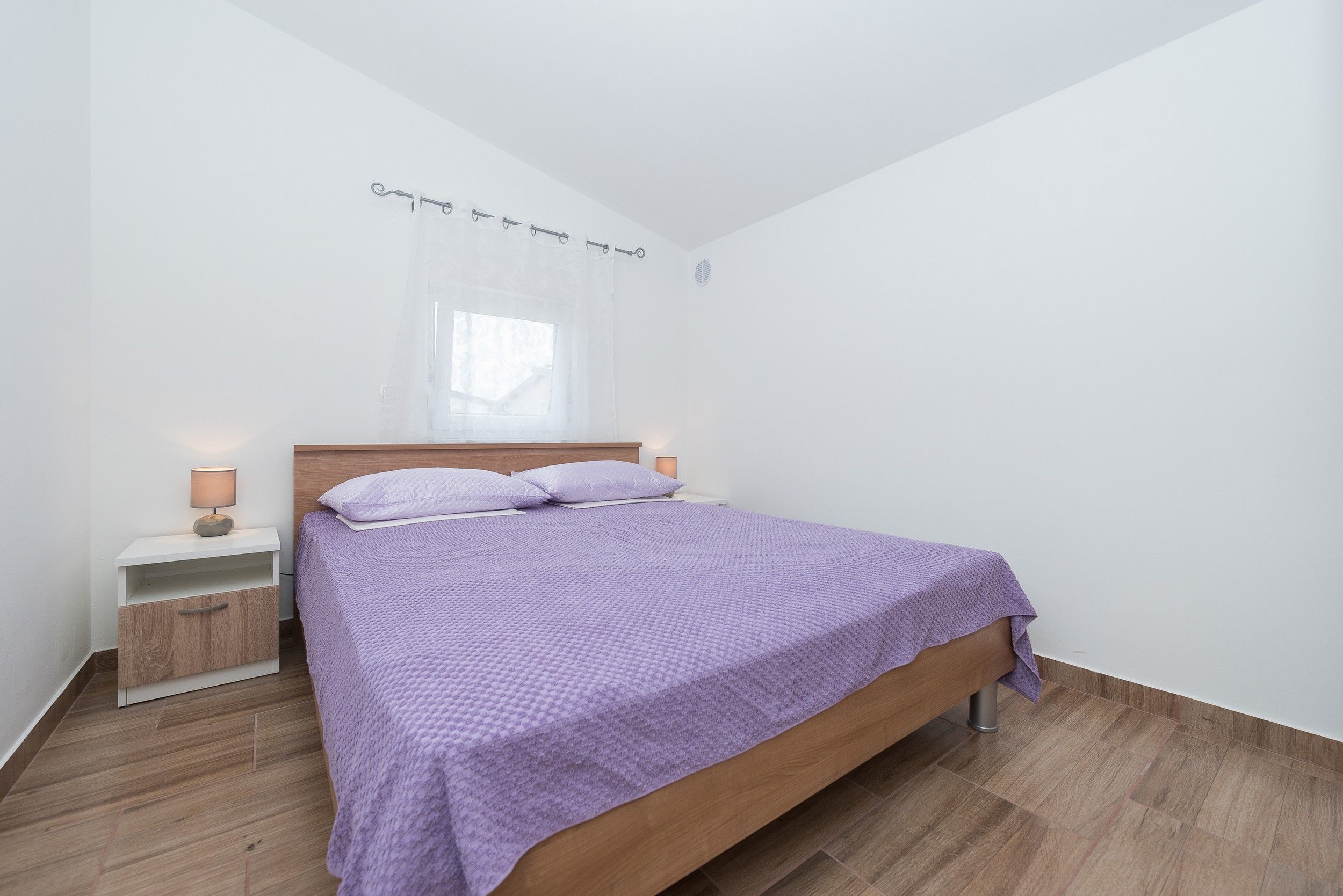 Apartment Banic 17322-A1