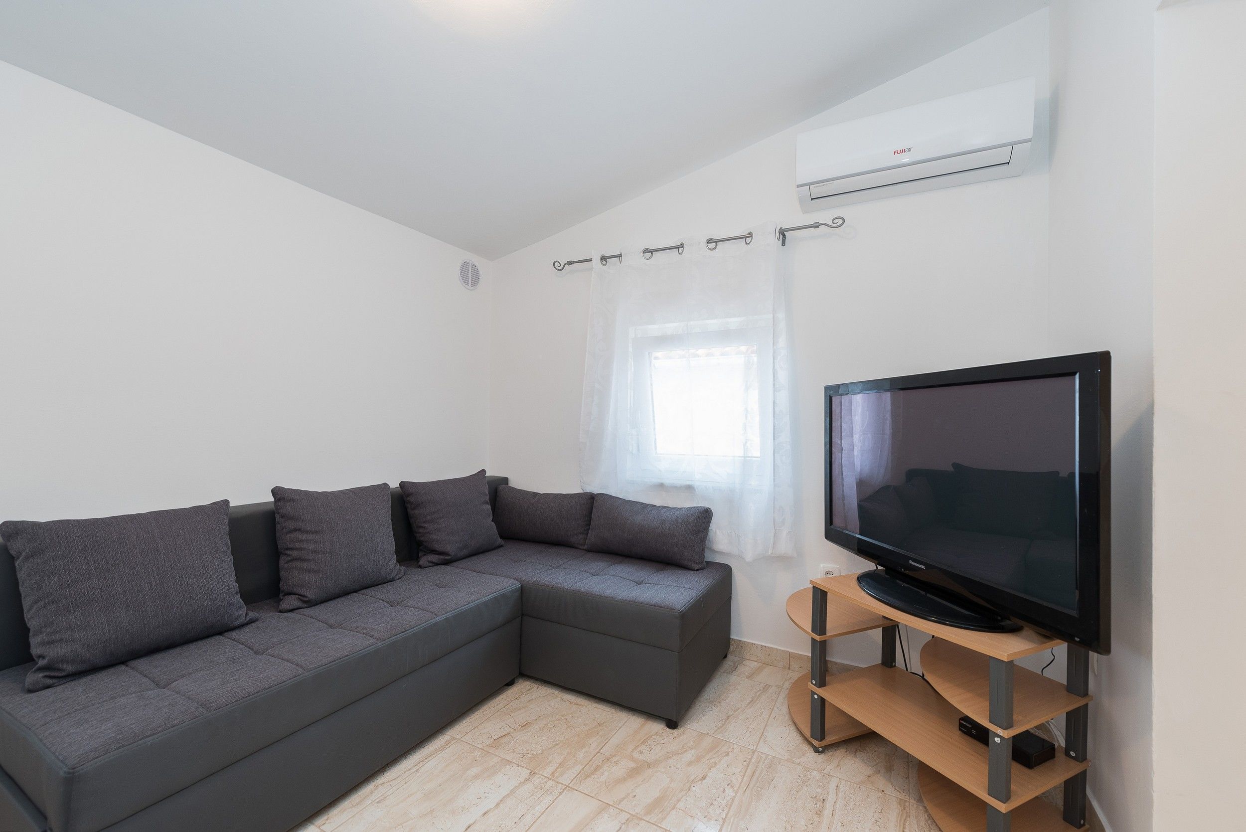 Apartment Banic 17322-A1