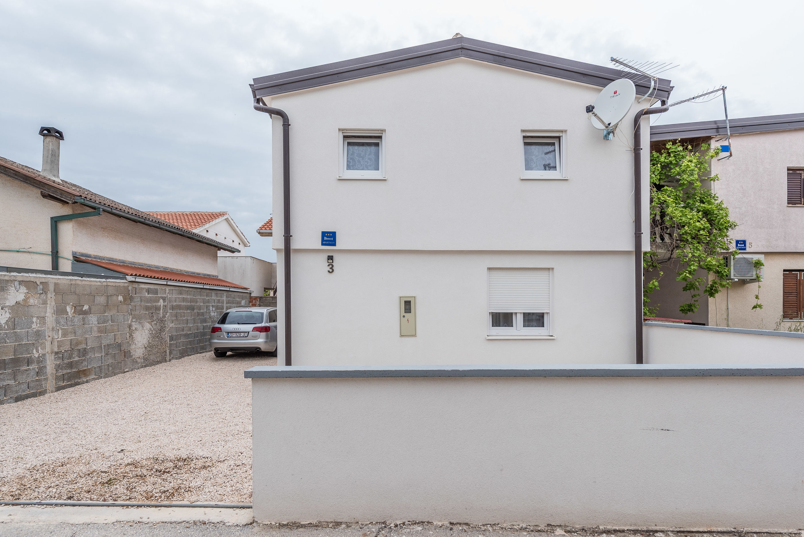 Apartment Banic 17322-A1